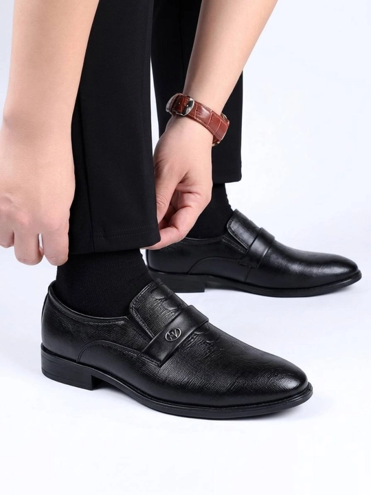 Удобные детские туфли (размеры 30-35)