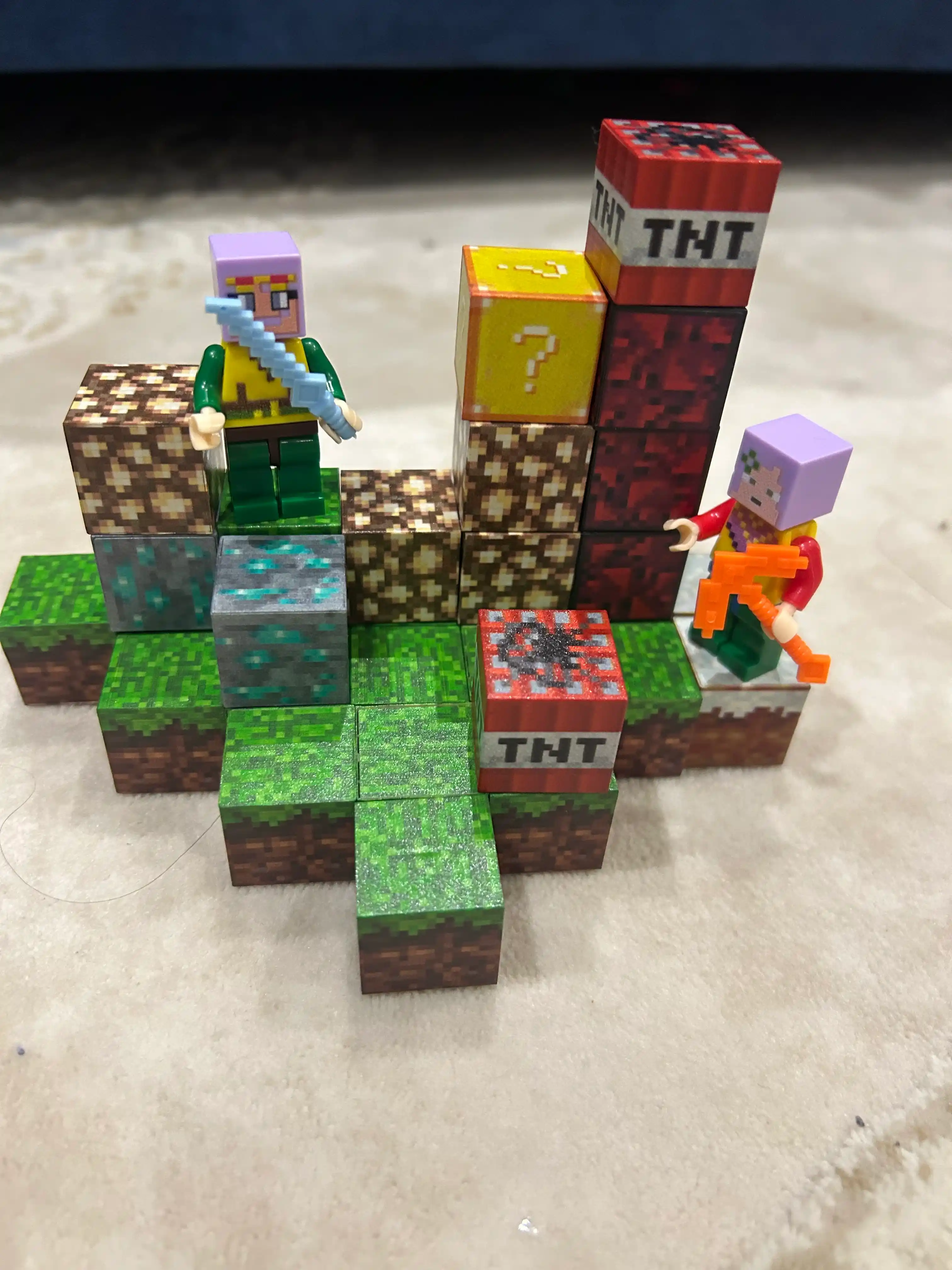 Магнитный конструктор Minecraft (32 детали)
