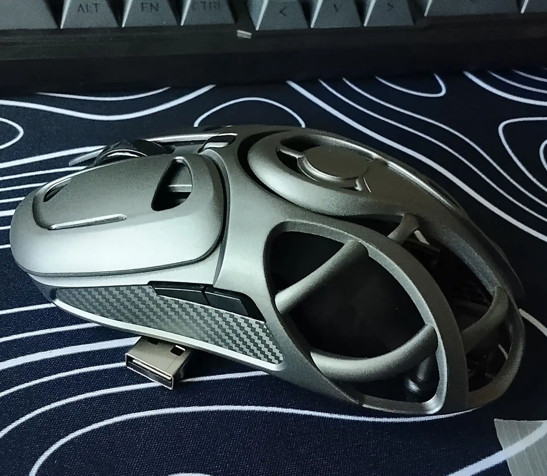 Shovqinsiz, Simsiz o‘yin sichqoncha, iMICE 5 xil model, DPI 12800, RGB, tugmalar 8 tagacha