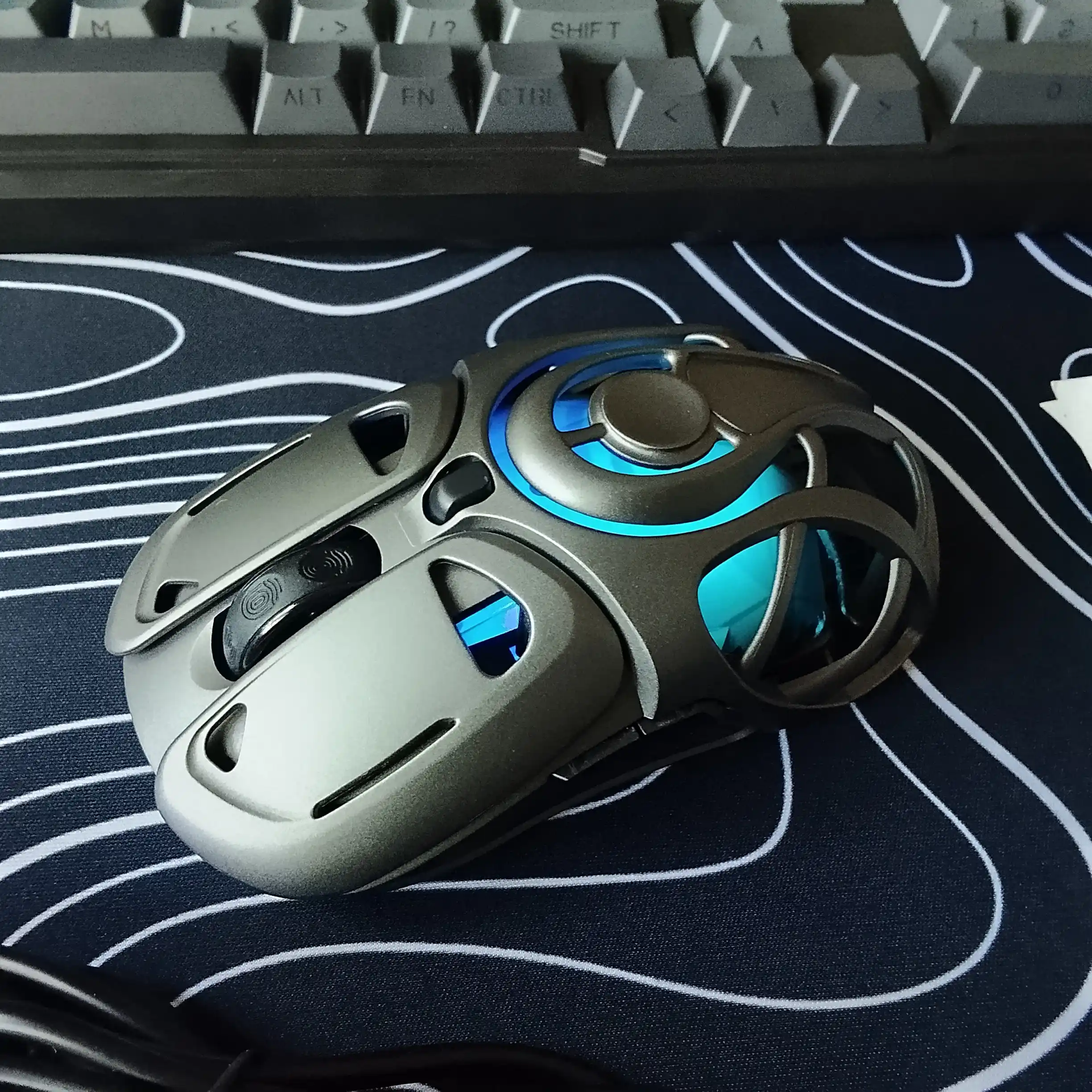 Shovqinsiz, Simsiz o‘yin sichqoncha, iMICE 5 xil model, DPI 12800, RGB, tugmalar 8 tagacha