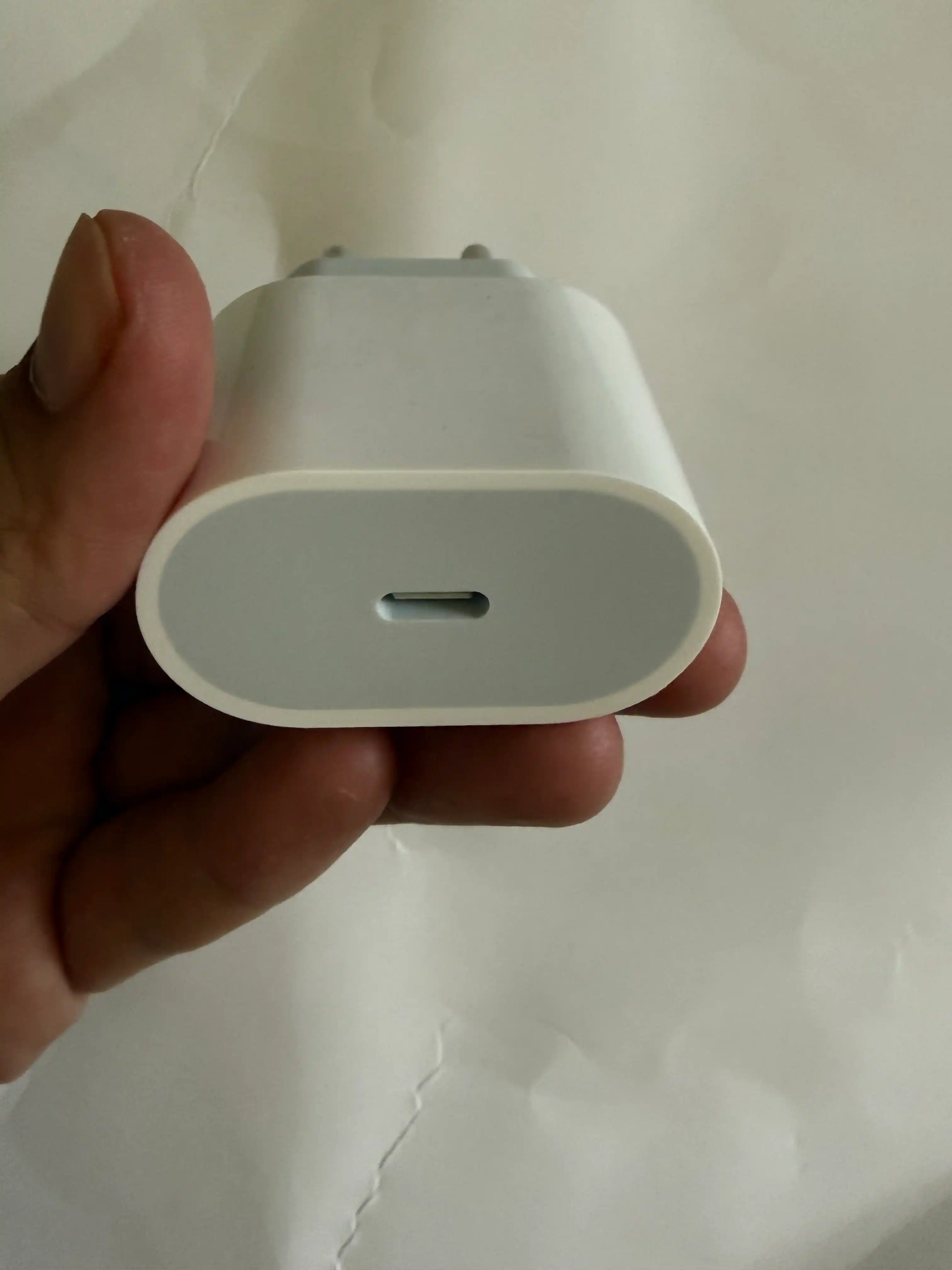 Зарядка для Айфона адаптер USB-C 20ват — быстрая зарядка для моделей iPhone 13,14,15,16,17