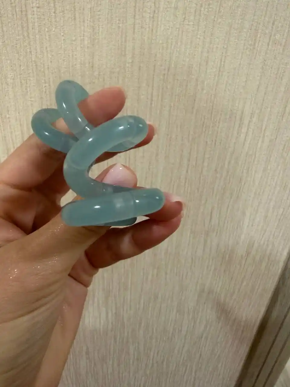 Tangle Twist stressga qarshi