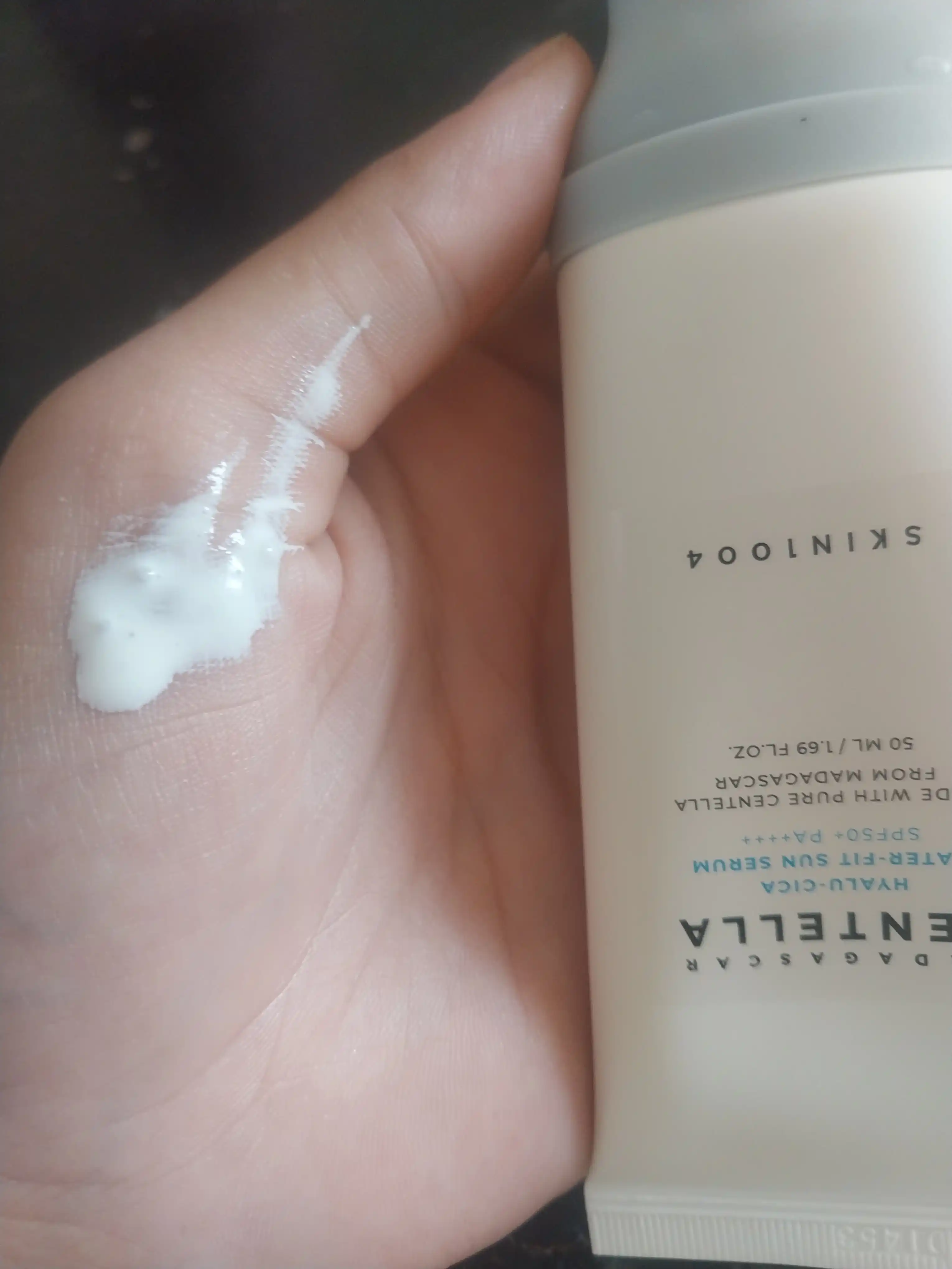 Quyoshdan krem SKIN1004 Madagascar Centella Hyalu-Cica Water-Fit SPF50/PA++++, 50 ml