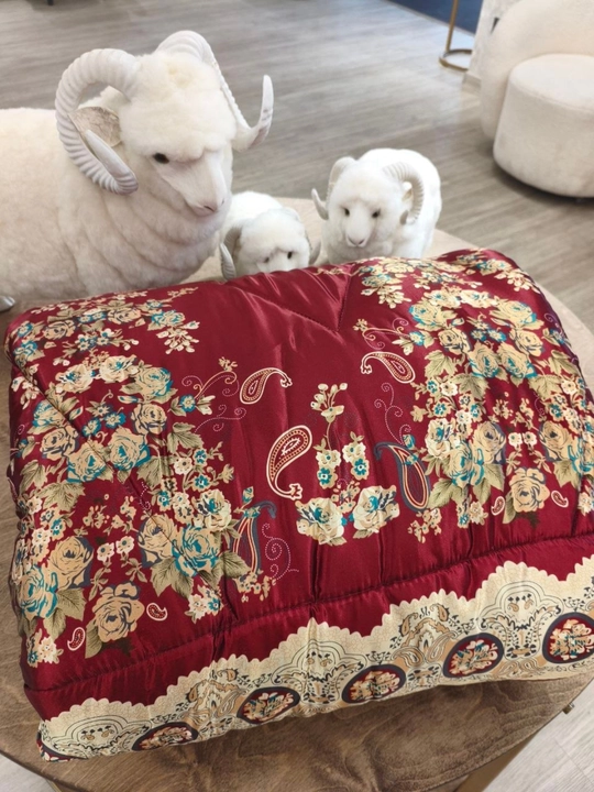 Atlas qoplamali, 100% merinos junidan tayyorlangan Sleep&Beyond organik qishki ko‘rpa