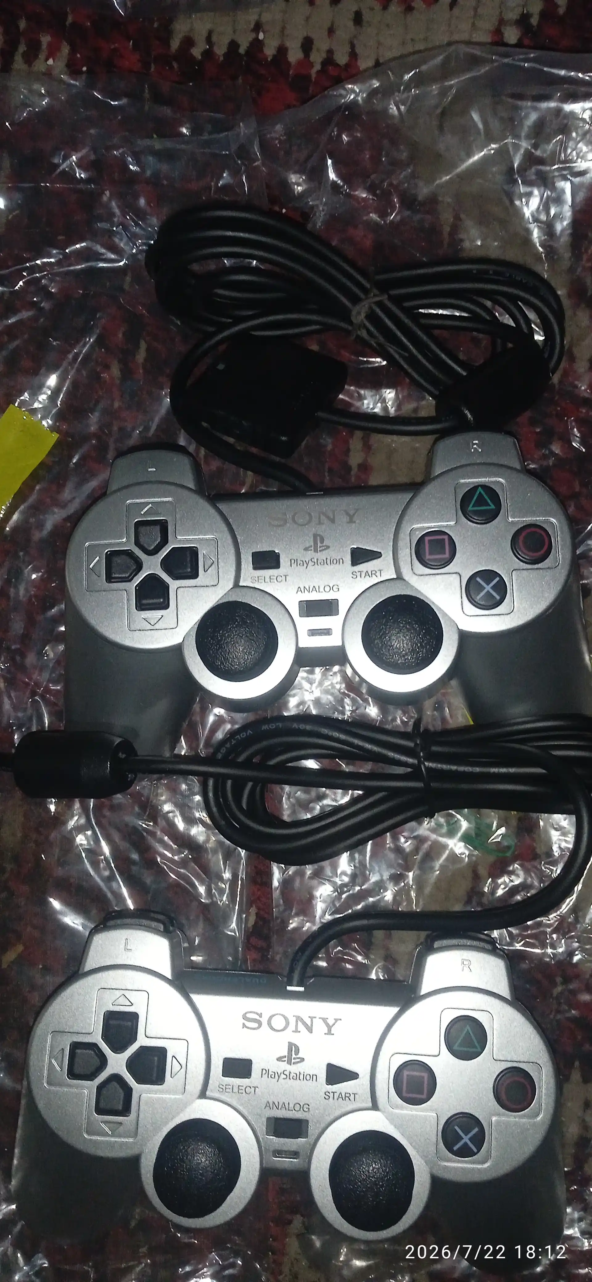 PlayStation 2 (PS2) uchun Dual Shock  joystik, geympad, kontrolleri