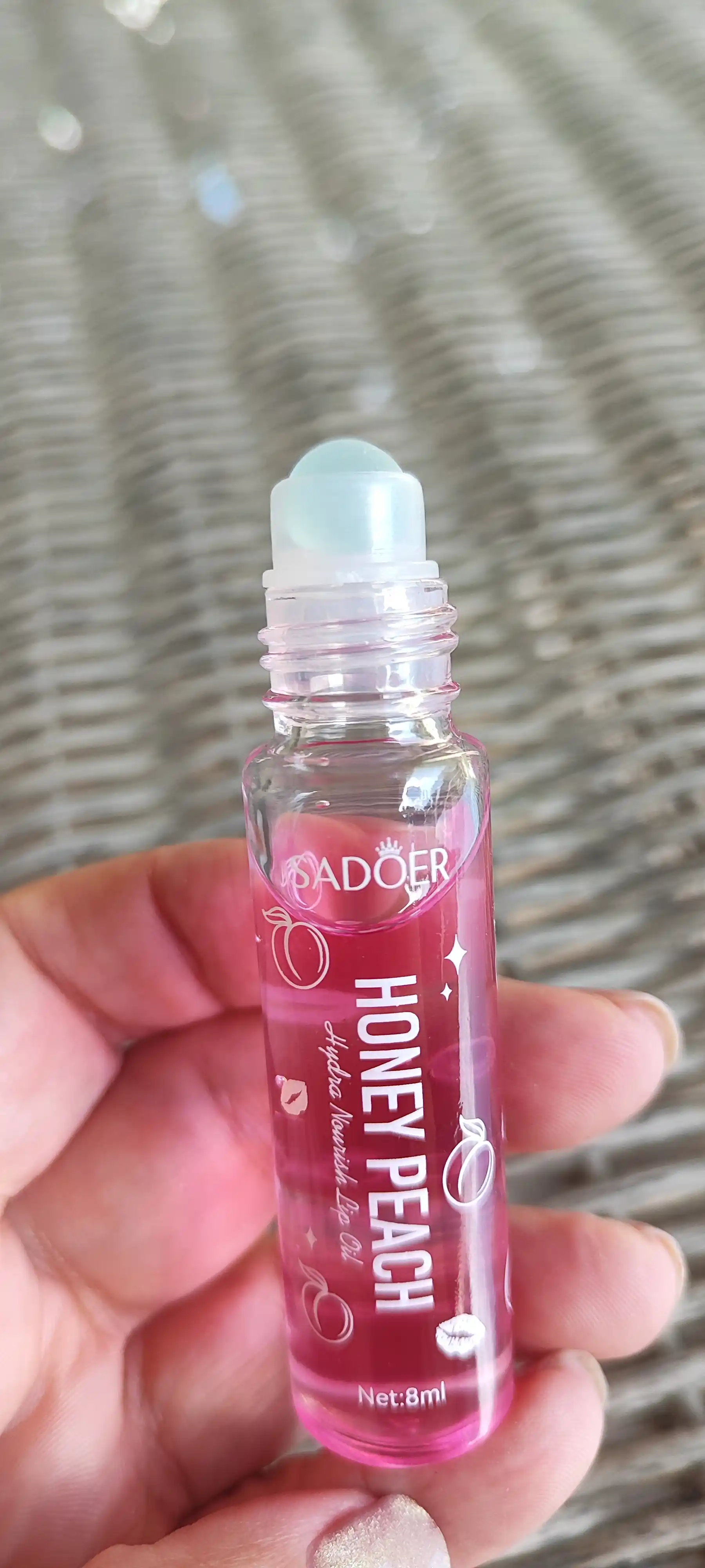 Масло бальзам для губ SADOER Fruity Lip Oil, 8 мл, увлажняющее, с фруктовыми экстрактами