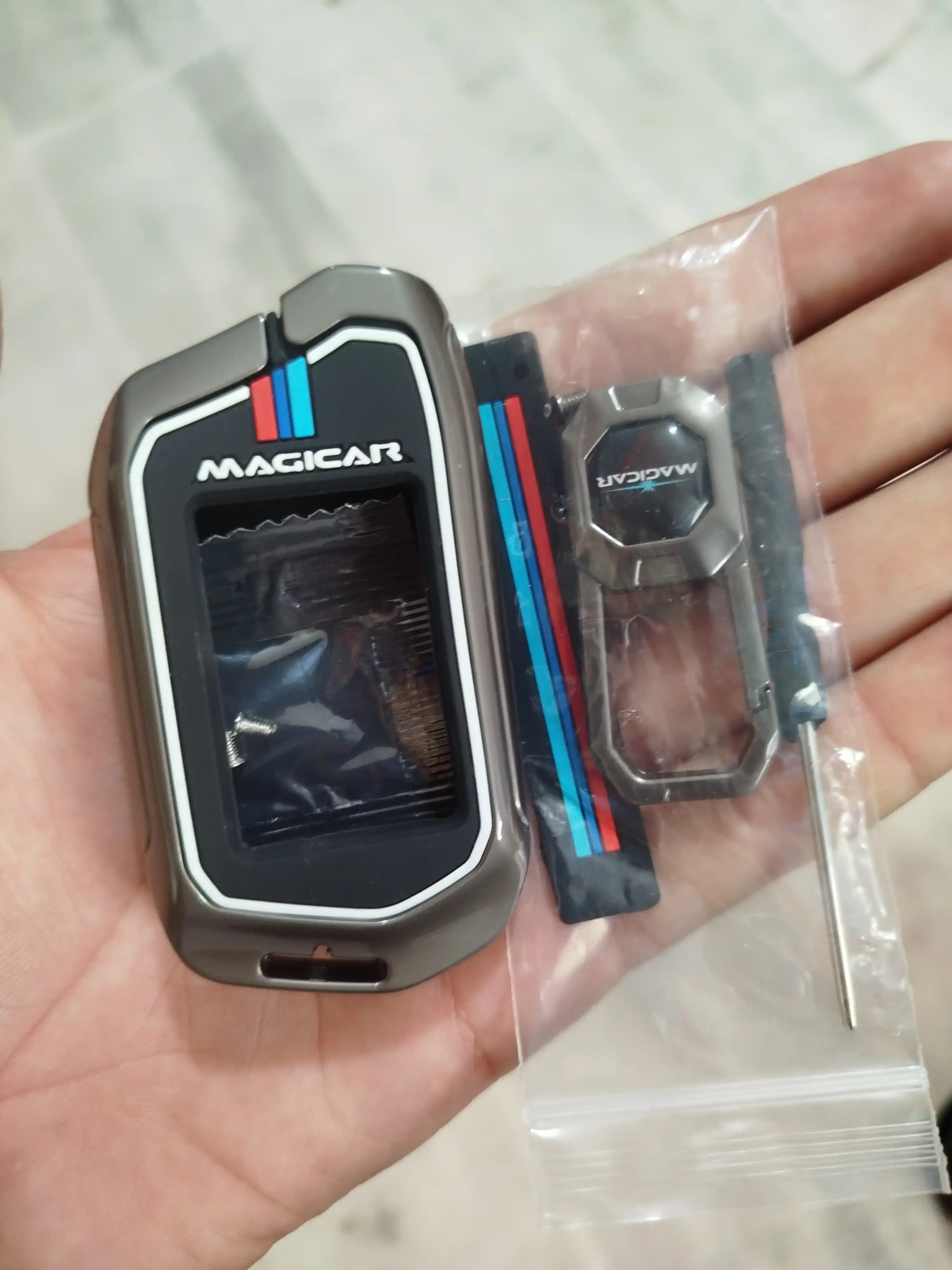 Чехол для пульта Magicar 906 металл, карбон, black piano