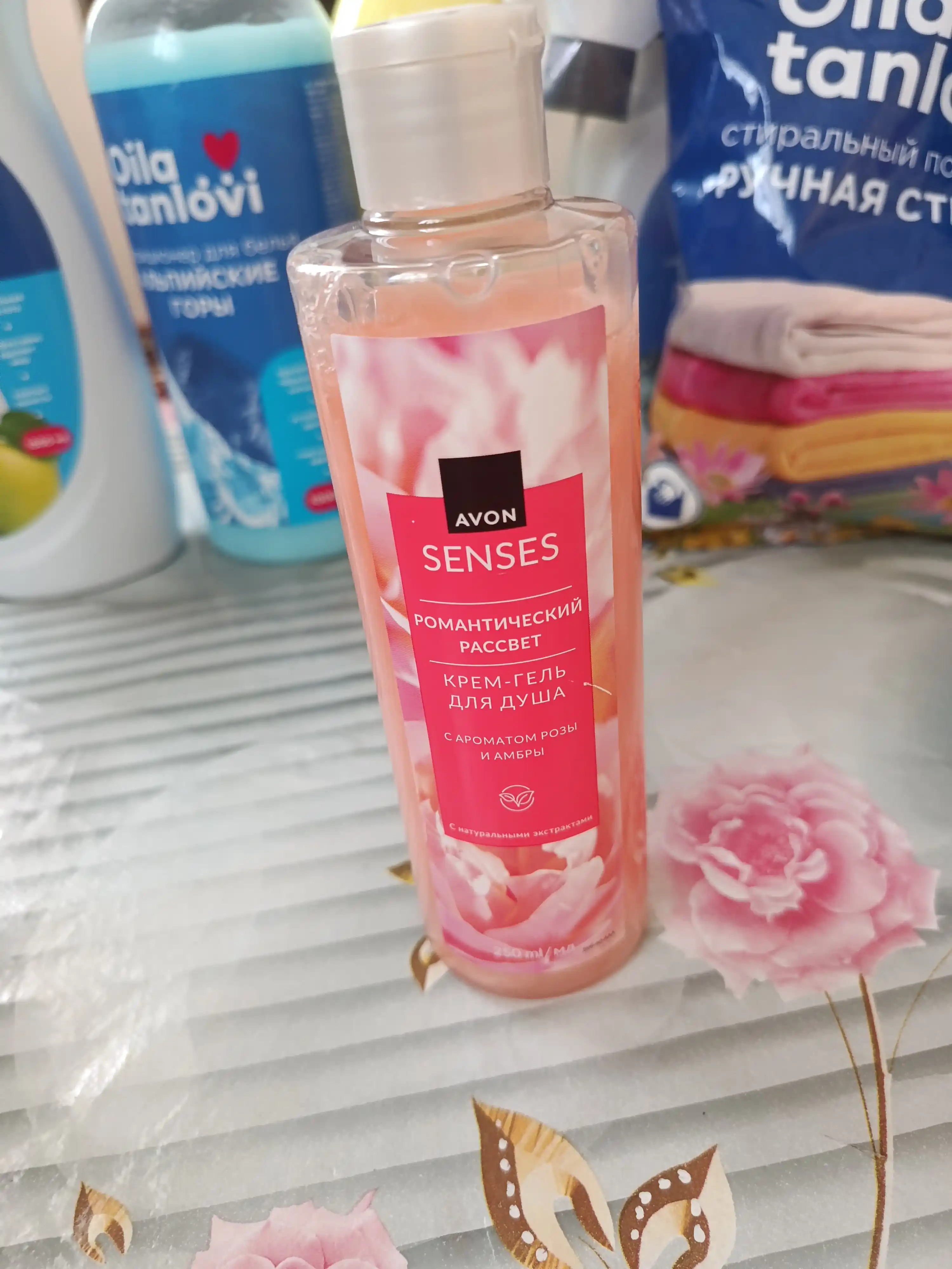 Гель для душа Avon Senses, Романтический рассвет, 250 мл