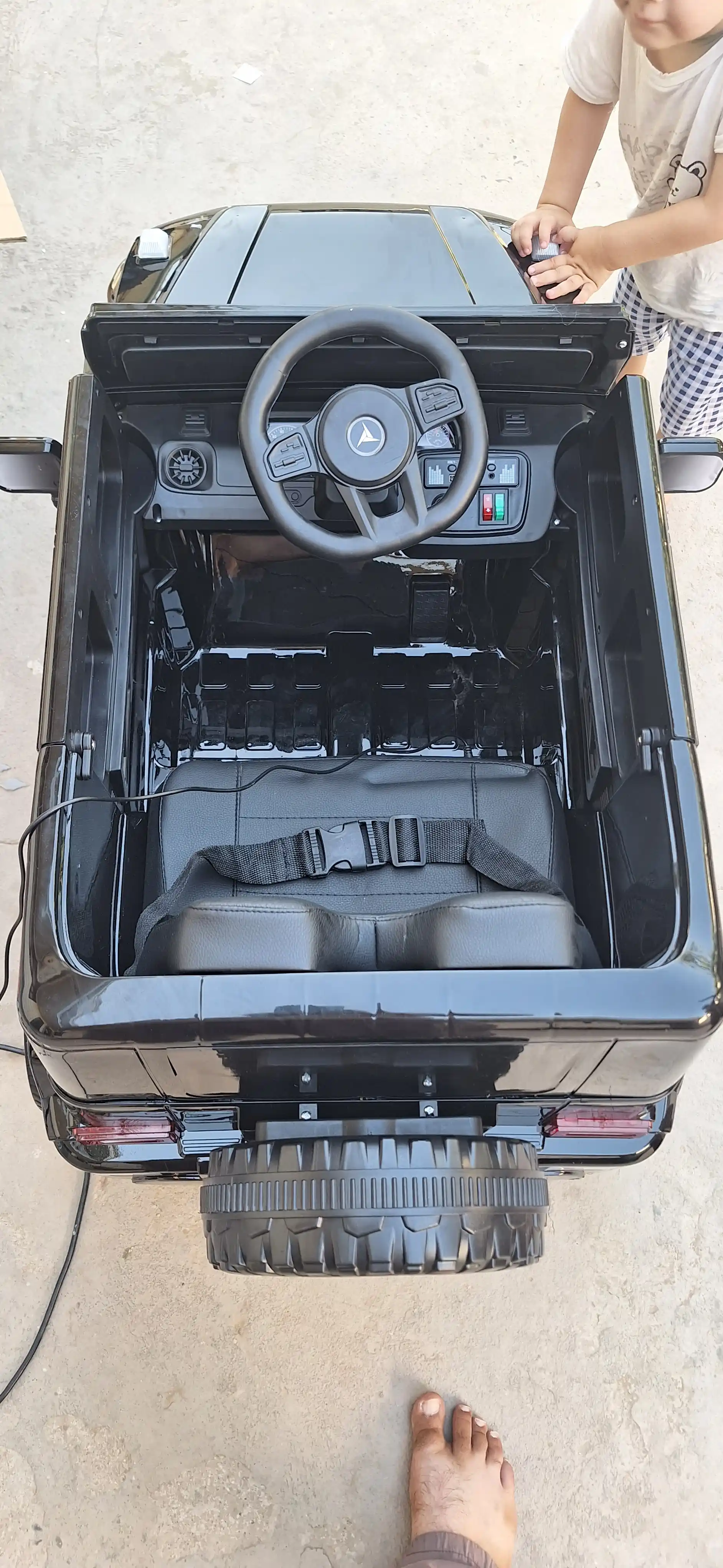 Детский электромобиль, Mercedes, Benz G-Class, AMG 4x4, Гелендваген, на пульте управления
