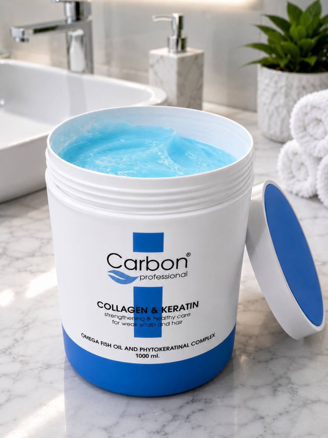 COLLAGEN & KERATIN Carbon Professional — soch uchun balzam oziqlantiradi silliqlik