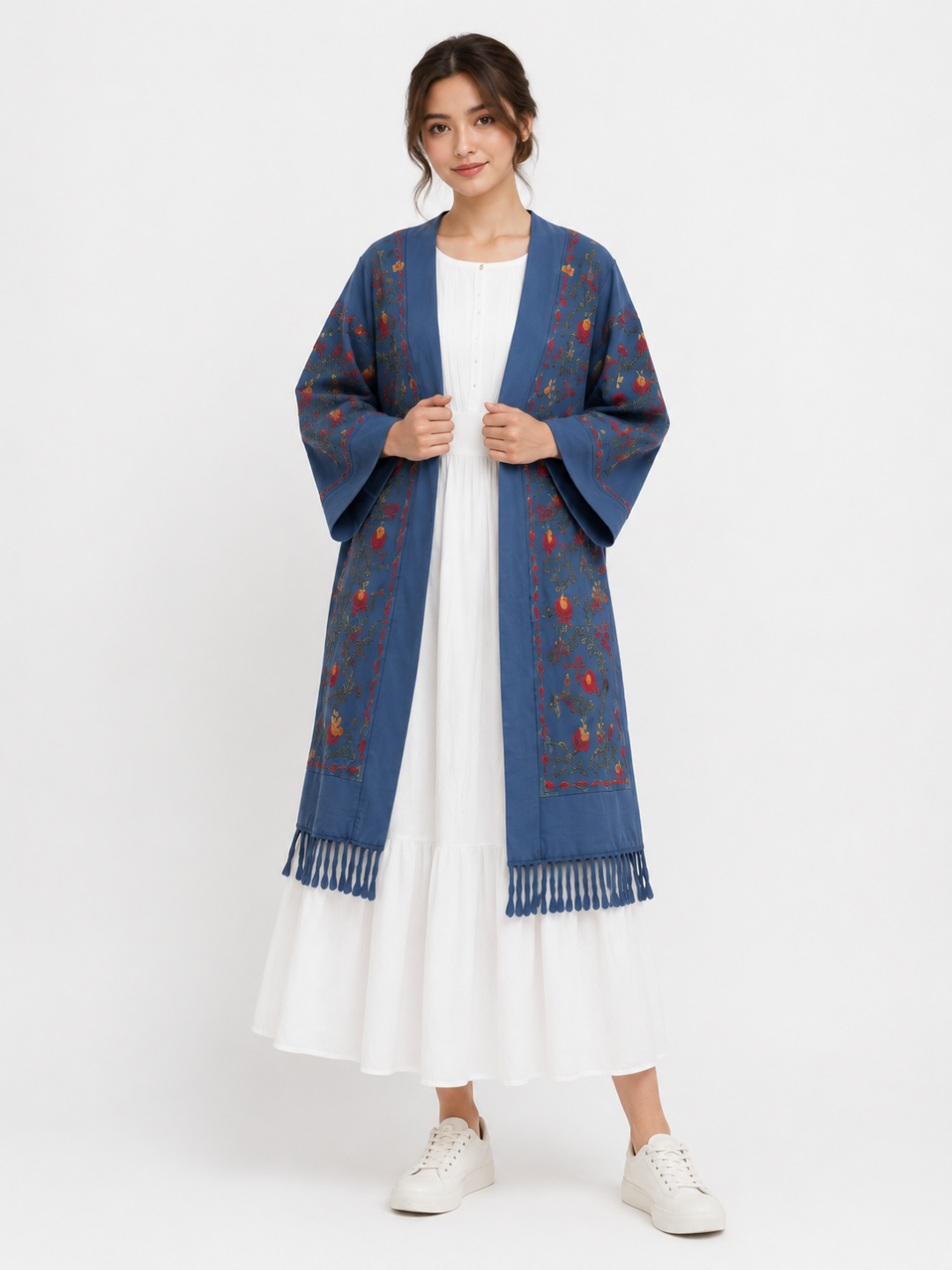 Ayollar uchun ko‘k kashtali kardigan, kimono uslub, uzun kardigan, premium, zamonaviy