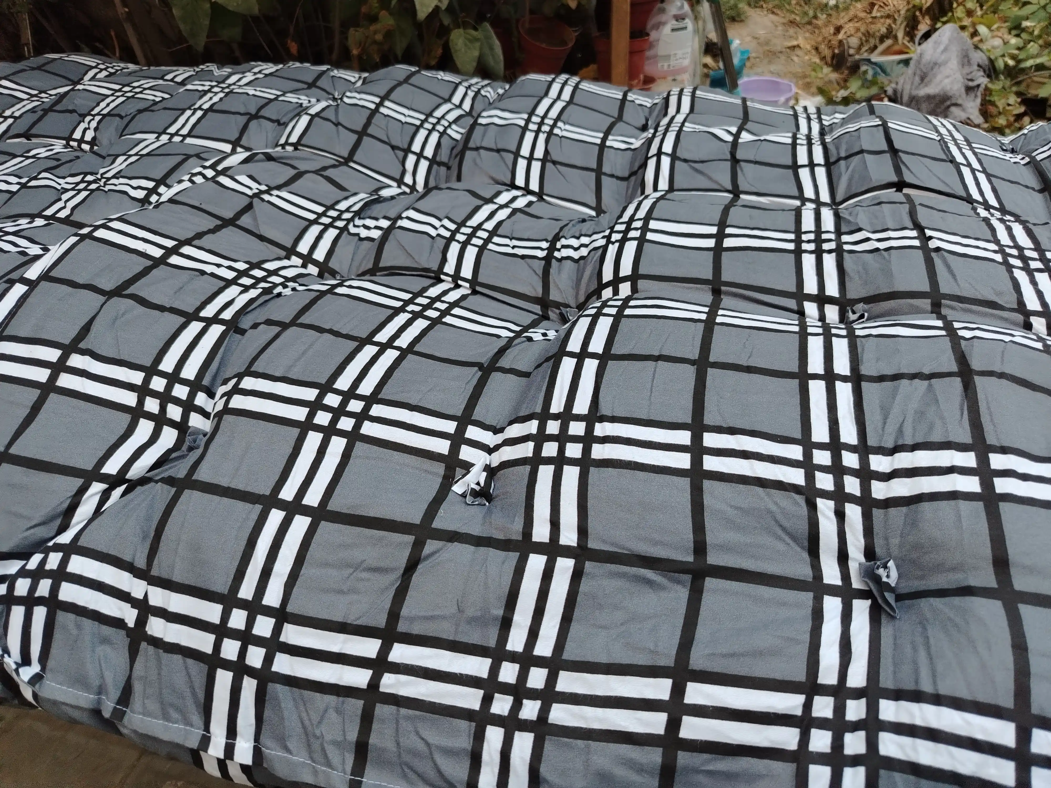 Yumshoq matras, yig‘iladigan, ko‘chma