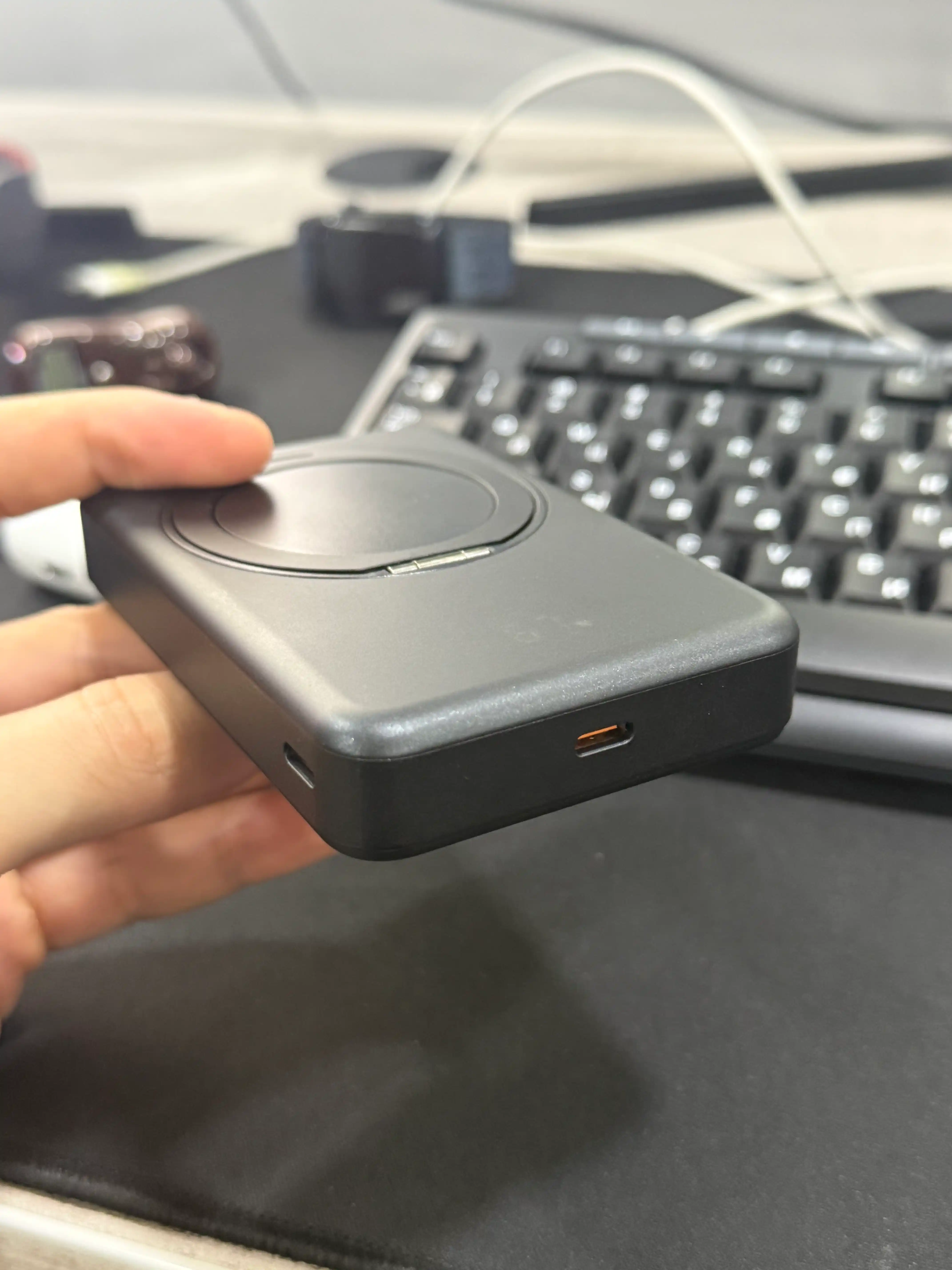 MagSafe tashqi akkumulyatori, PowerBank 10 000 mA/soat, 22,5 Vt magnit, tez zaryadlanuvchi