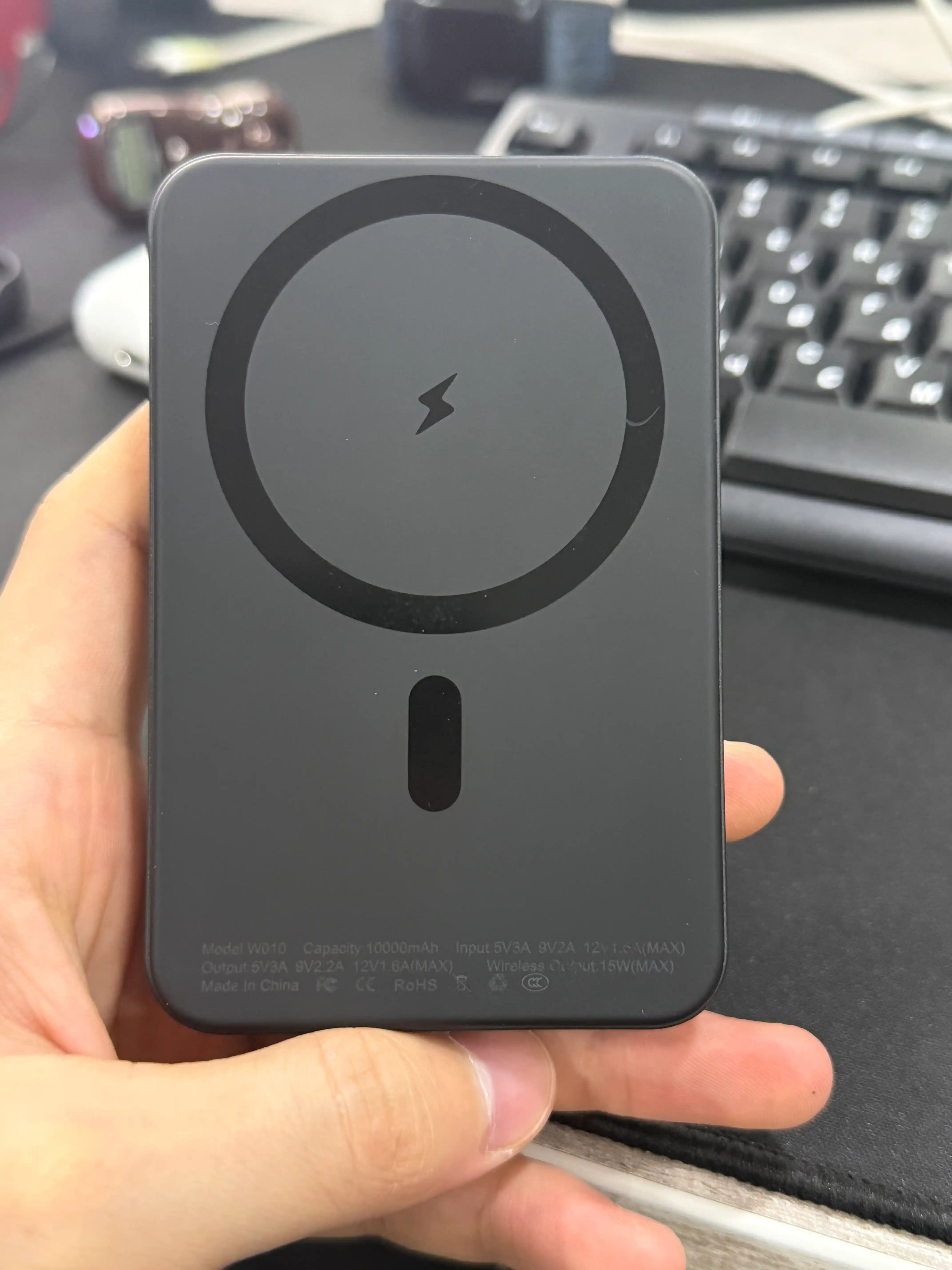 MagSafe tashqi akkumulyatori, PowerBank 10 000 mA/soat, 22,5 Vt magnit, tez zaryadlanuvchi