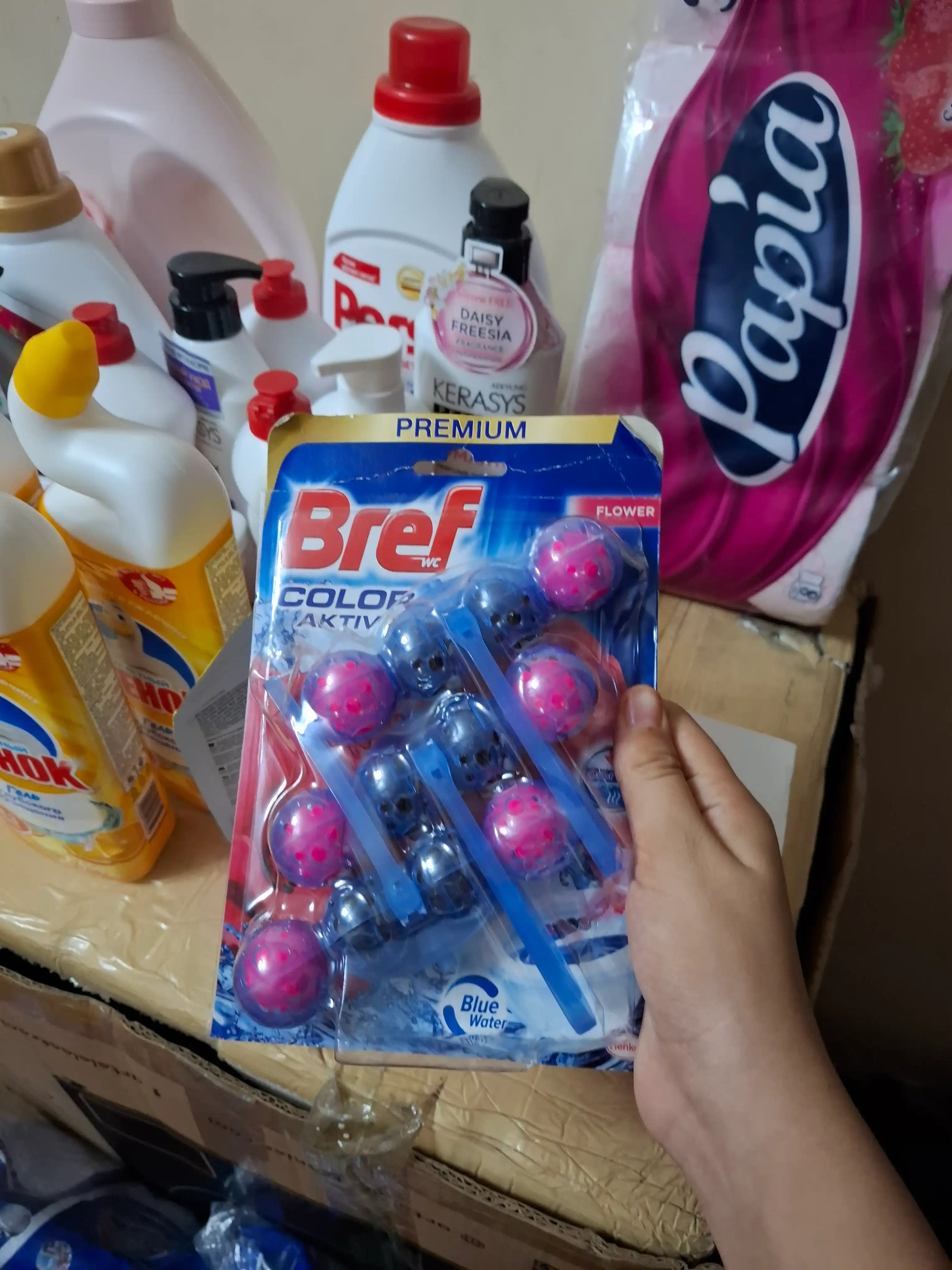 BREF Color Aktiv Flower hojatxona bloki, 3x50 g