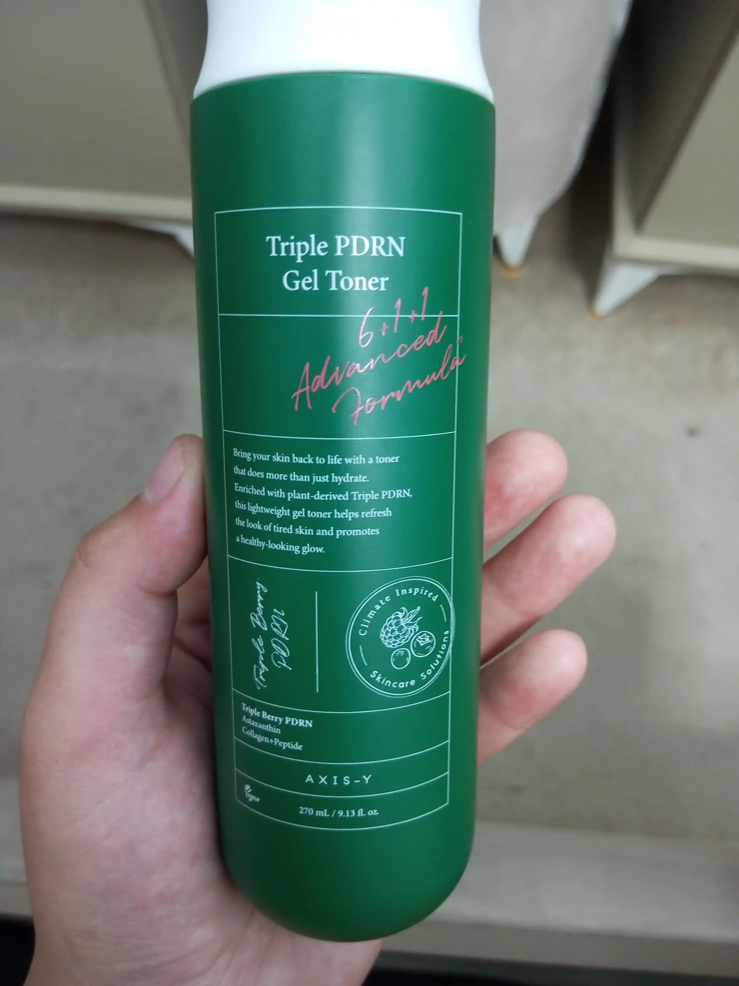 AXIS-Y yuz terisini tiklash uchun uch karra PDRN bilan oqartiruvchi gel-toner