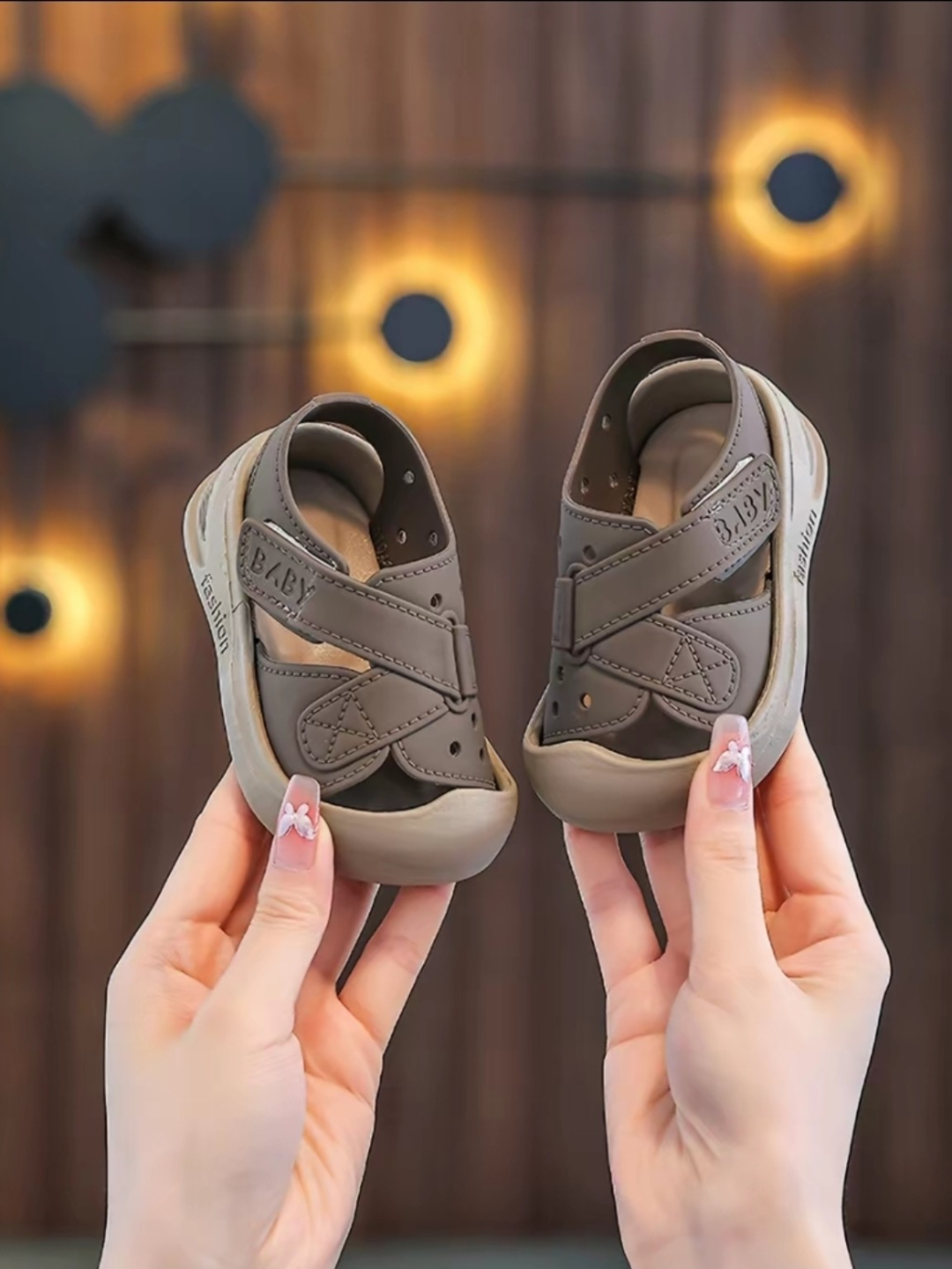 Baby bolalar sandallari bosonoshki  - 