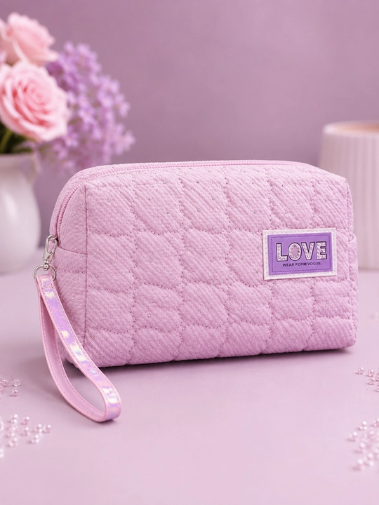 Косметичка женская стёганая с блёстками LOVE - 