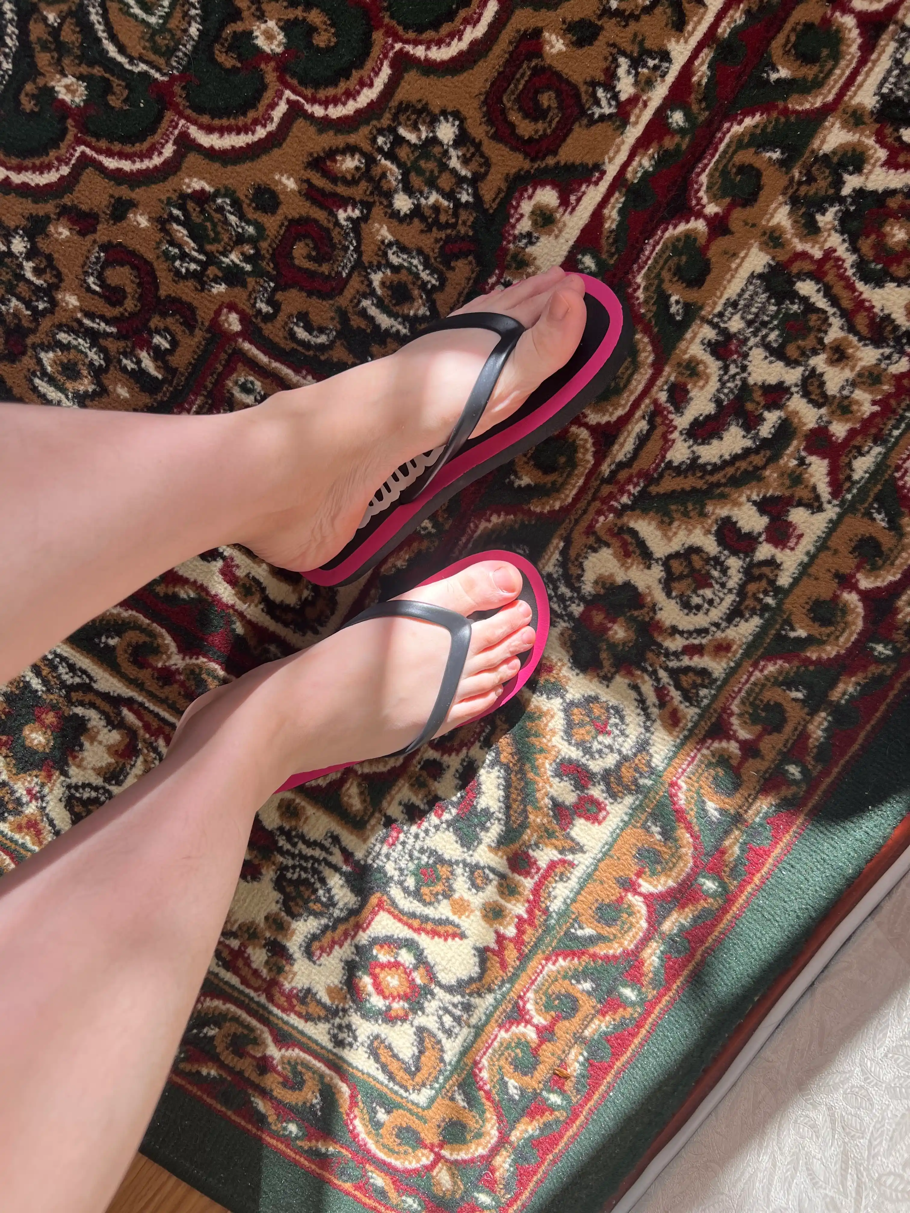 Cланцы женские , пляжные