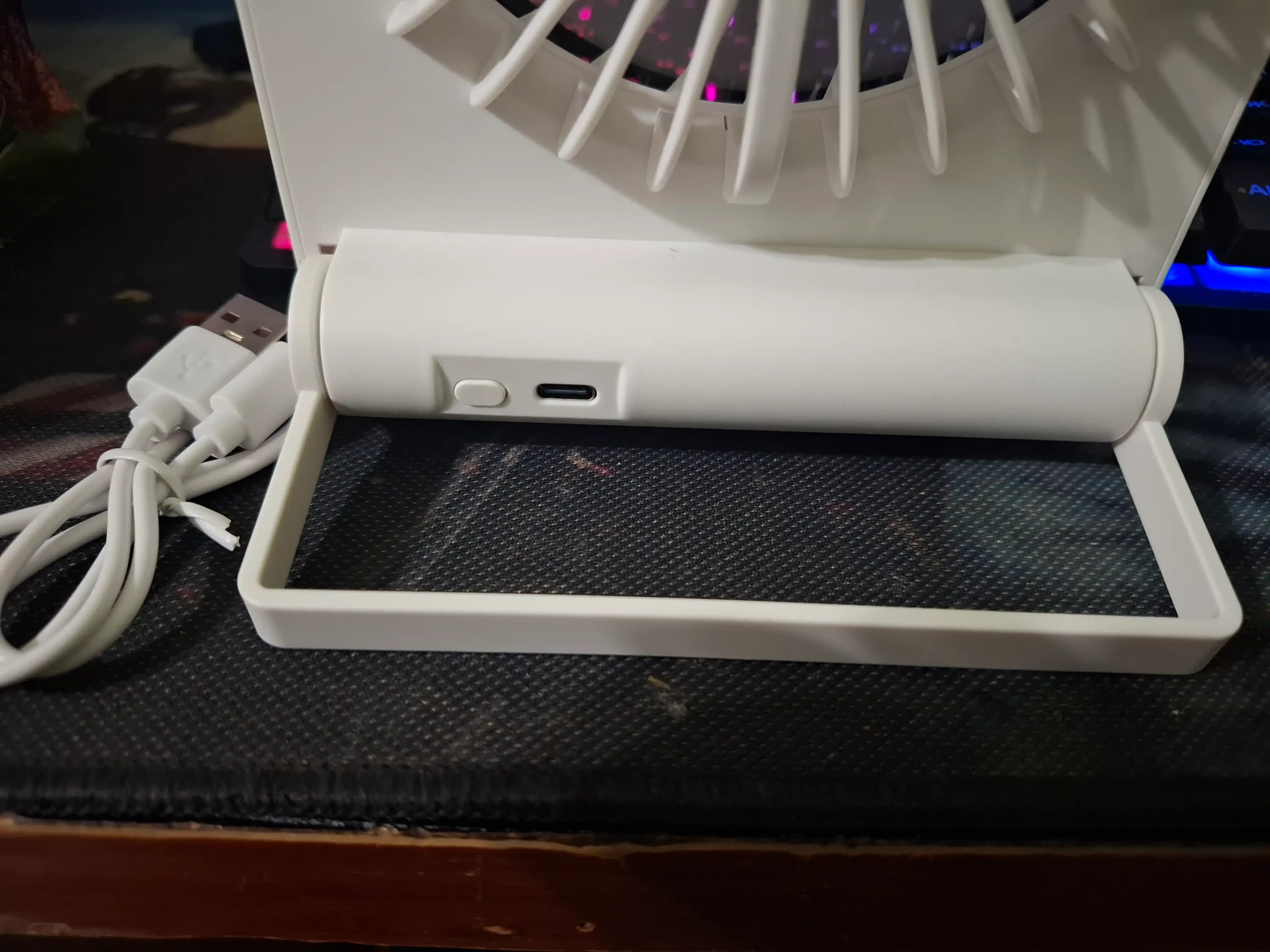 Портативный мини-вентилятор с дисплеем, 5 скоростей, USB Type-C