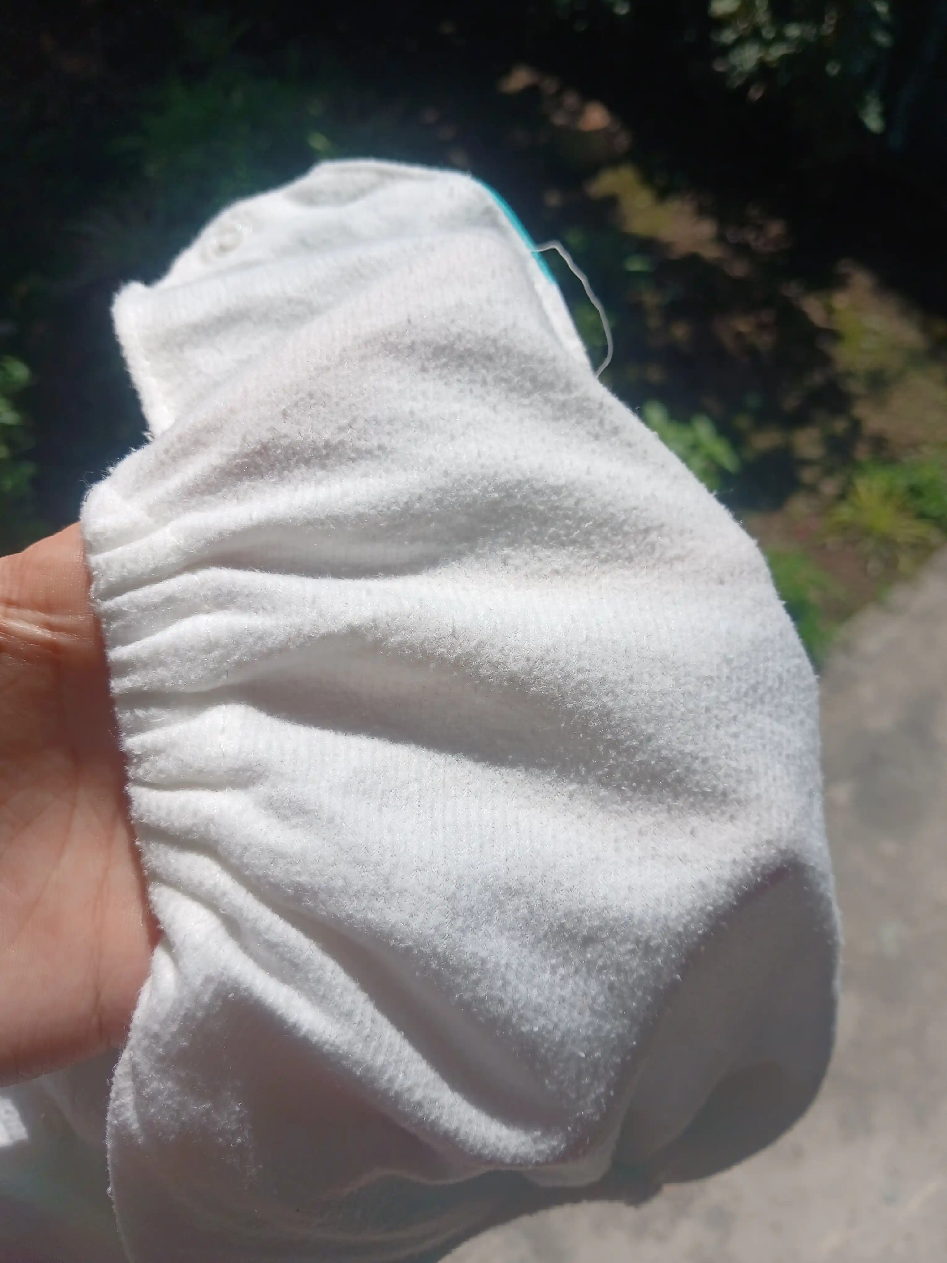 Ko'p martalik taglik lattasi bilan 3 qavatli mikrofibra