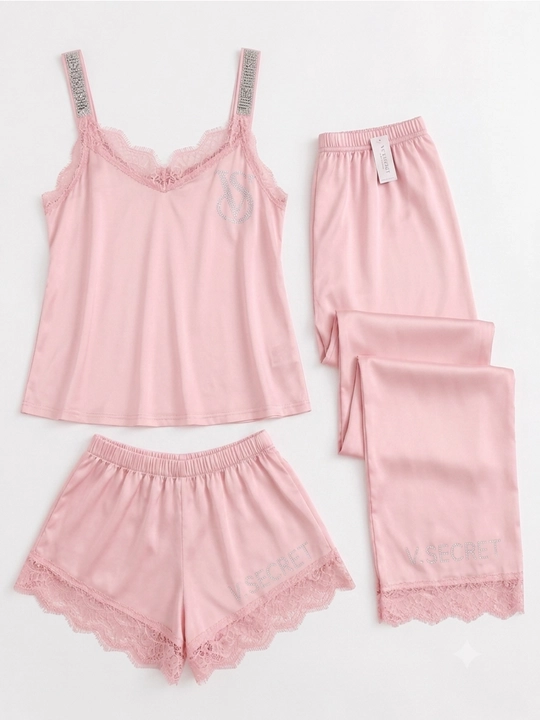 Pijama to'plami 3 qismli, ayollar pijamasi 3 tasi 1 da mayka, shortik, shim 