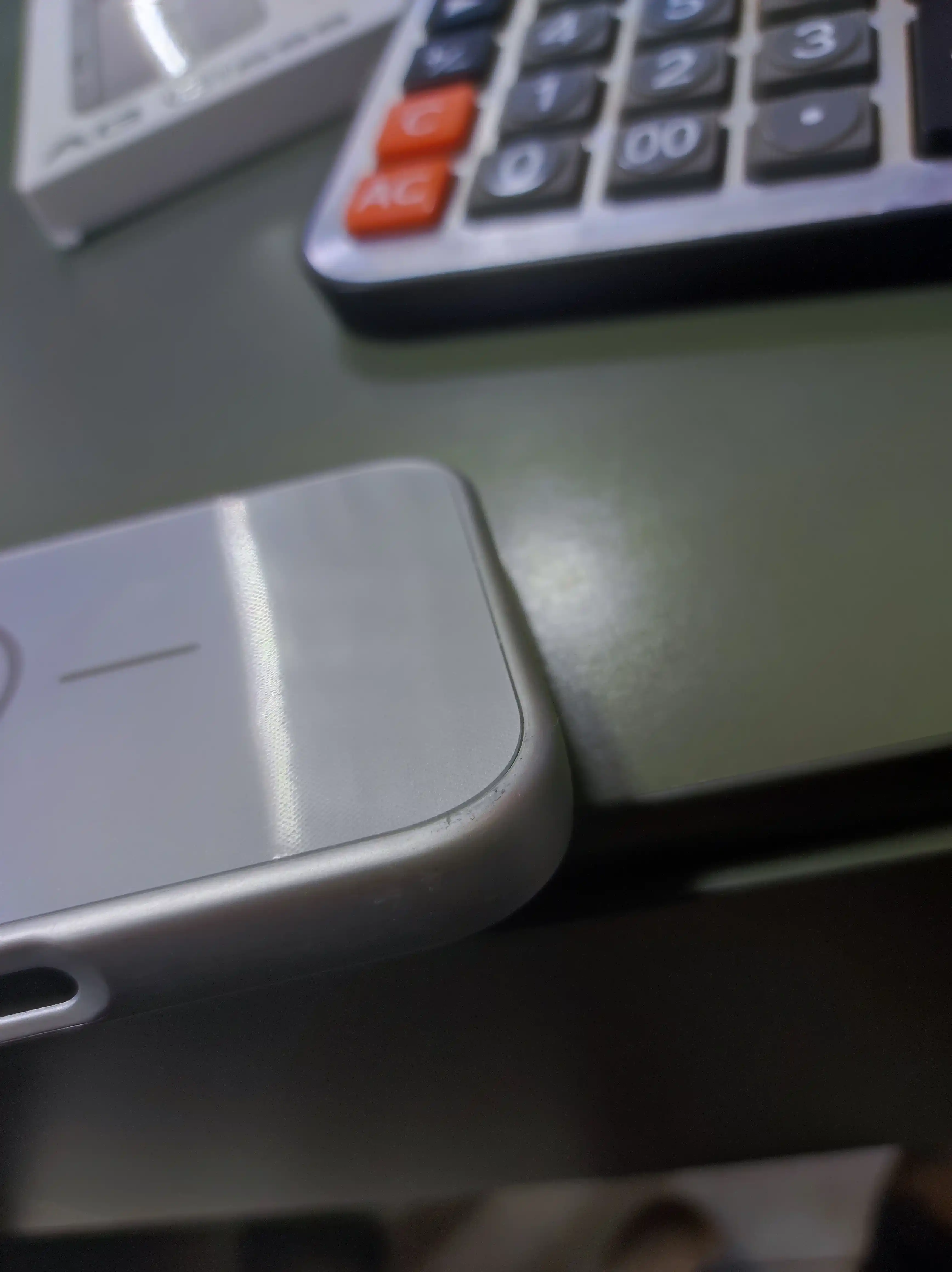 iPhone 17 uslubidagi 11,12,13,14,15,16,17, PRO, PROMAX uchun g'iloflar