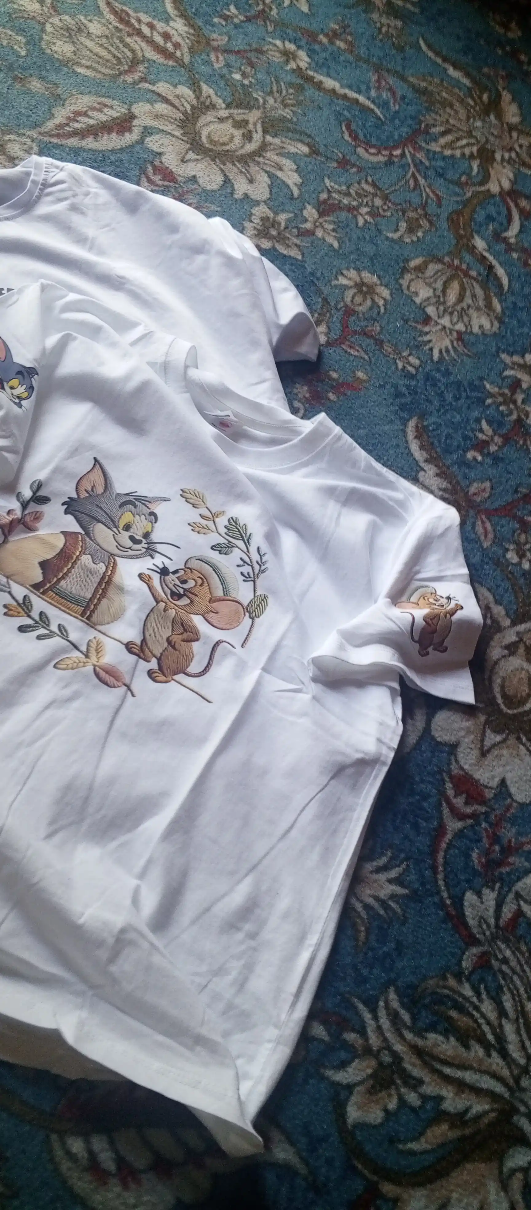 Ayollar futbolkasi, katta o‘lchamli — Tom and Jerry printli oversize, 95% paxtali