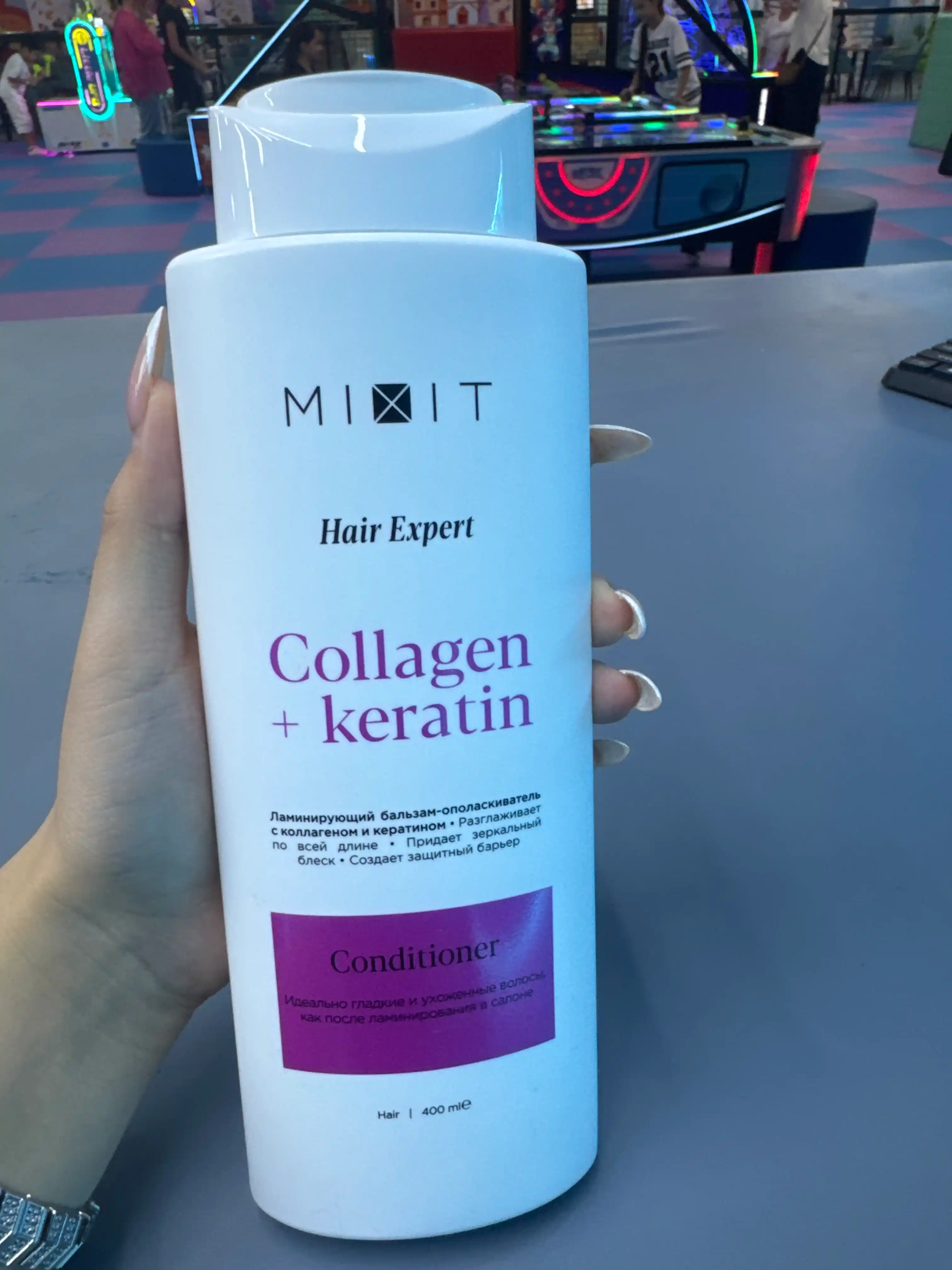 MIXIT Kollagen va keratin bilan laminatsiya qiluvchi balzam-konditsioner 400 ml