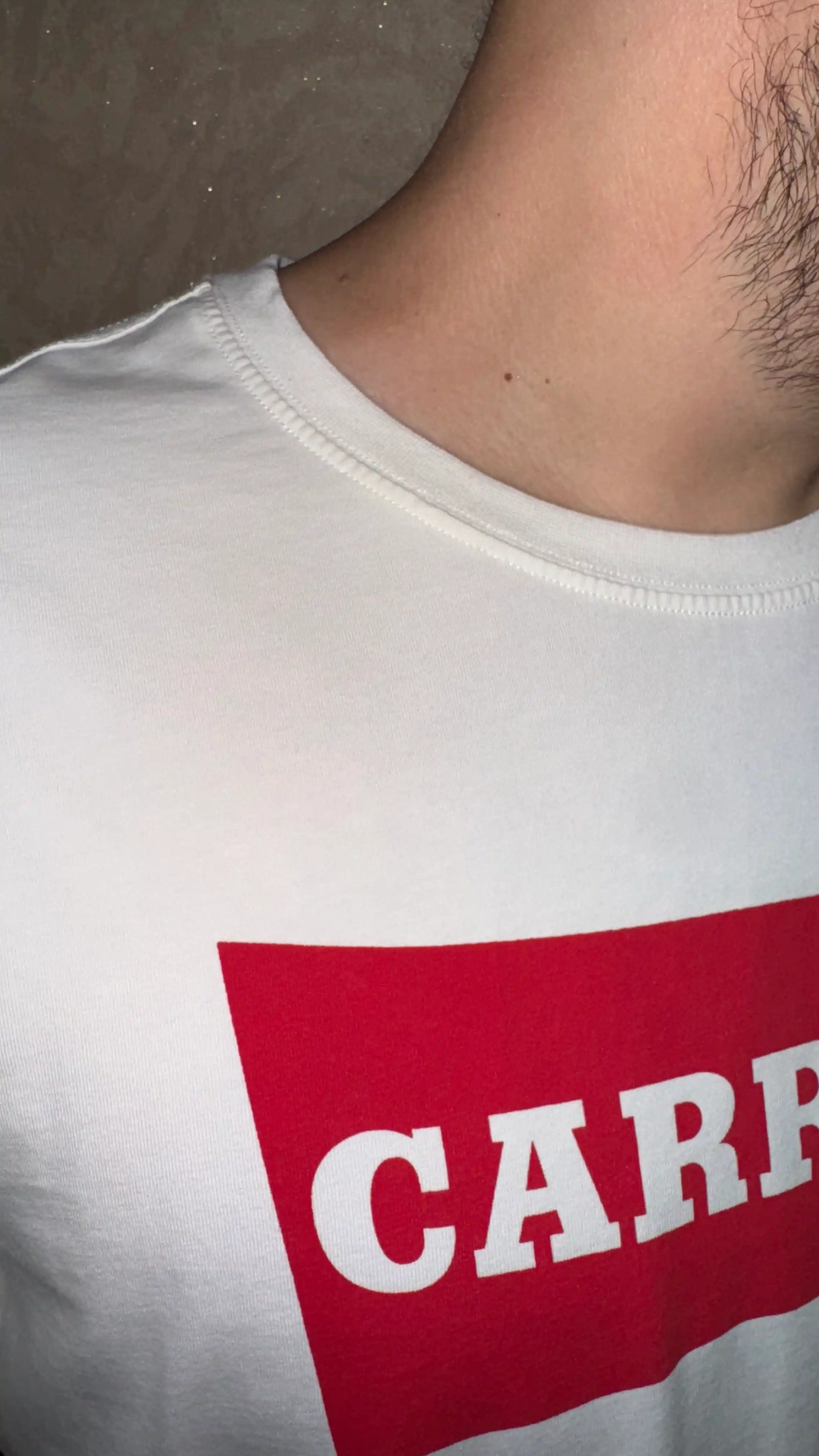 Erkaklar futbolkasi Carrera Jeans dumaloq yoqali, 100% paxta, Italiya