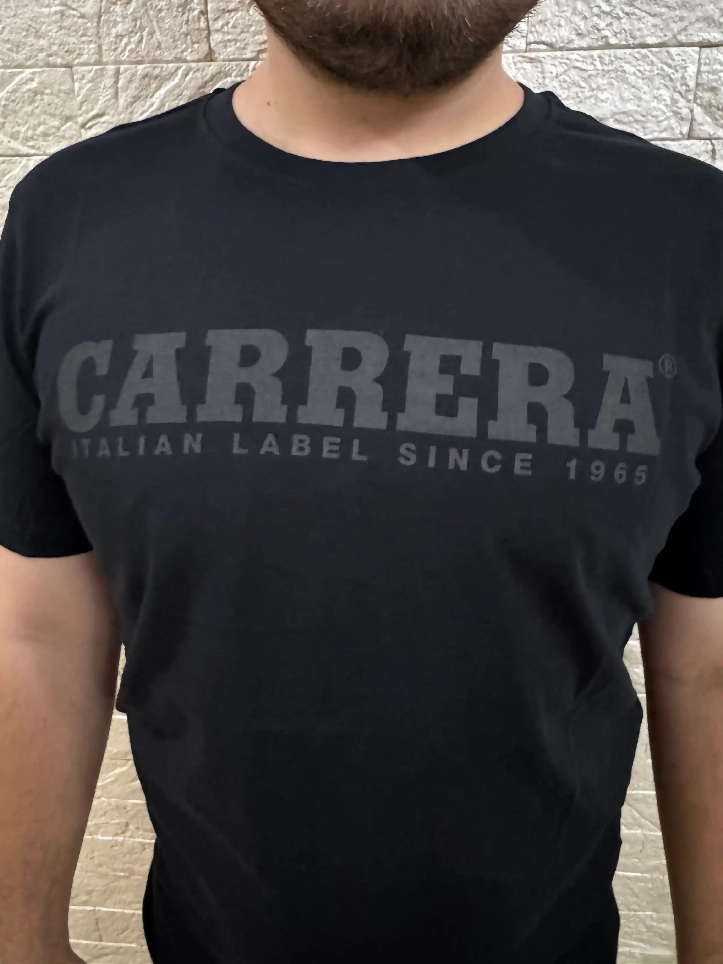 Erkaklar futbolkasi Carrera Jeans dumaloq yoqali, 100% paxta, Italiya