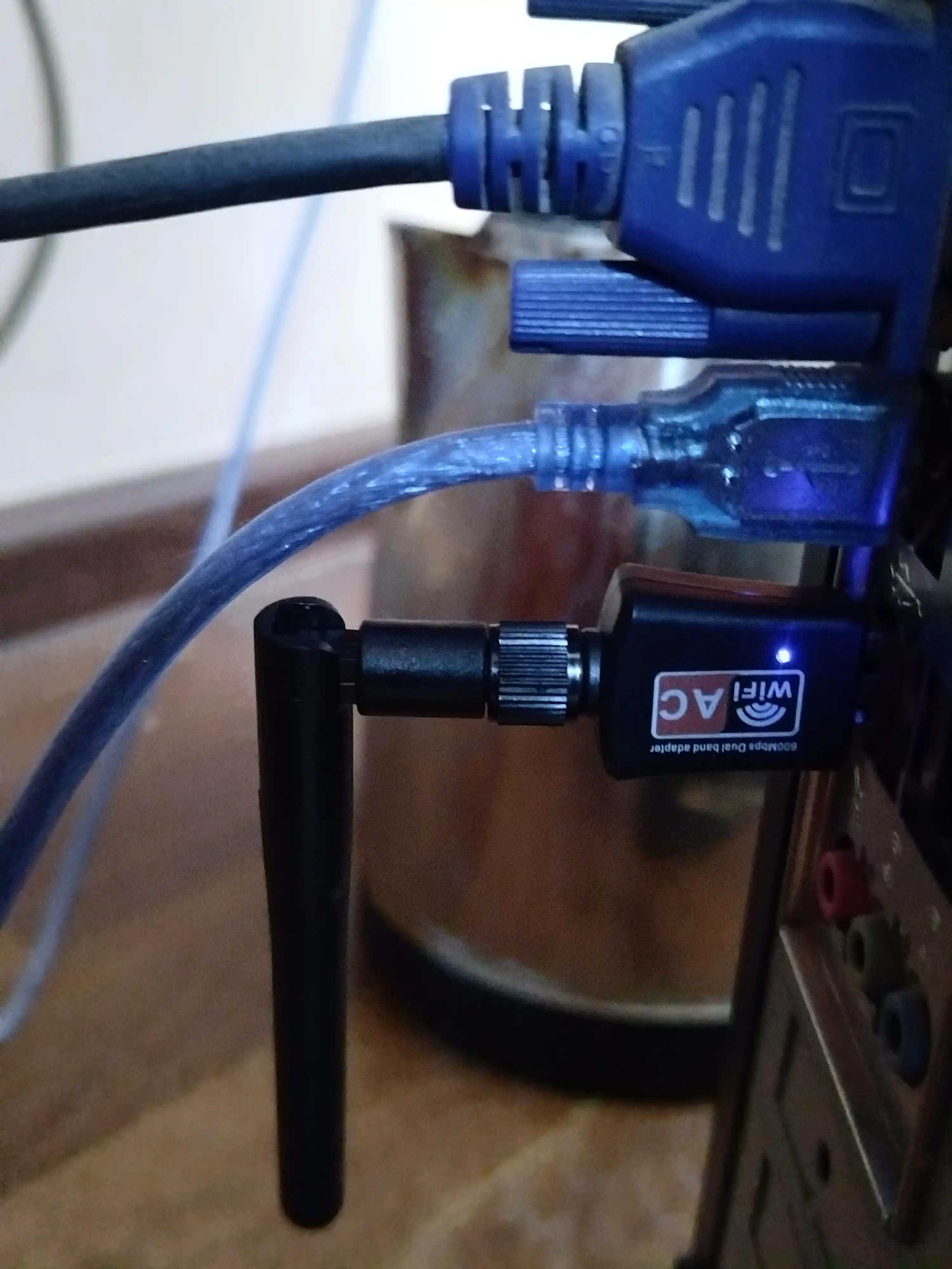 USB wifi 600Mbps adapteri, Ikki tarmoqli 2.4 GHz - 5 GHz, Realtek RTL8811cu