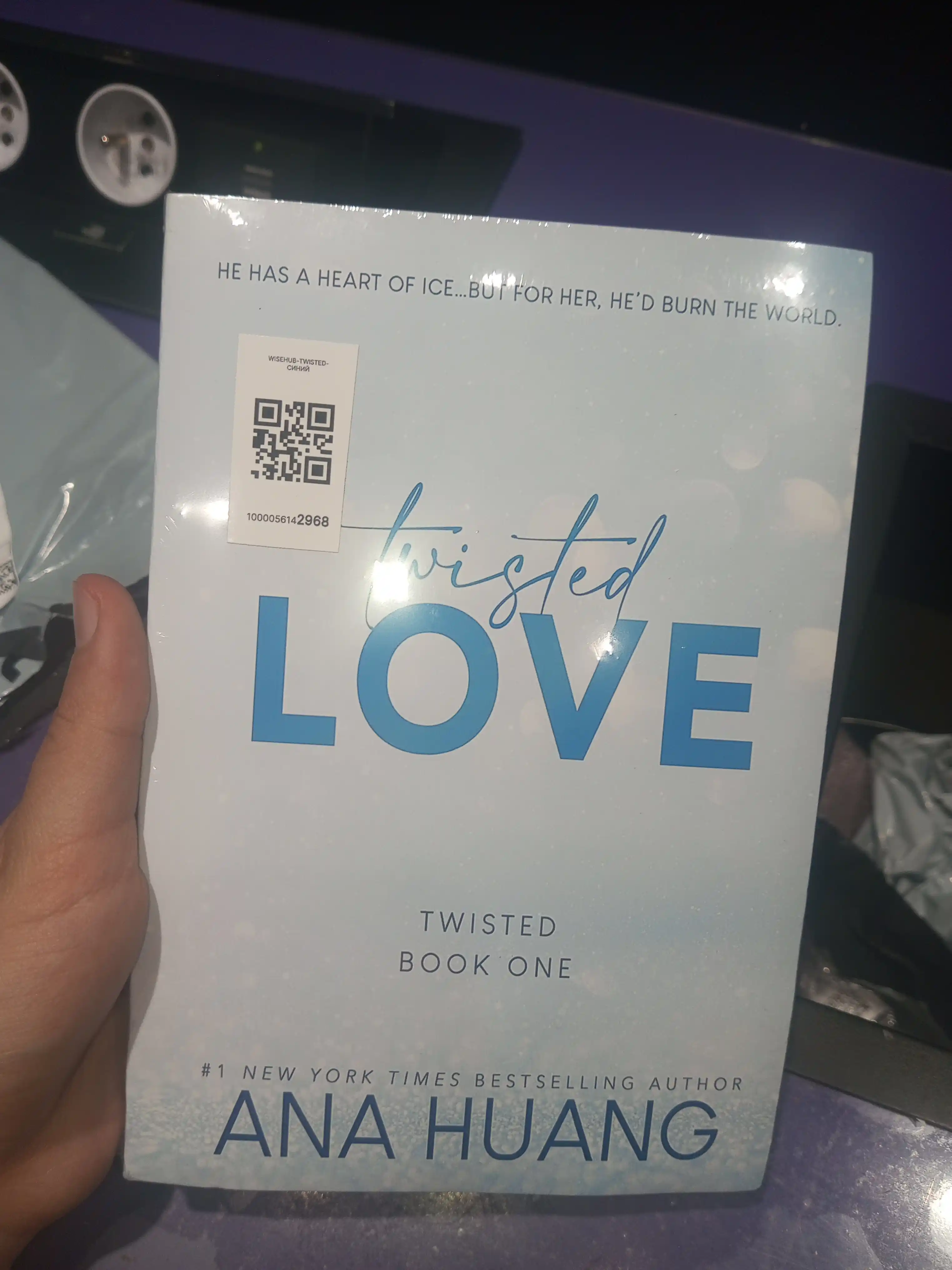 Kitob The Twisted Series Love, Games, Hate, Lies, Ana Huang, ingliz tilida