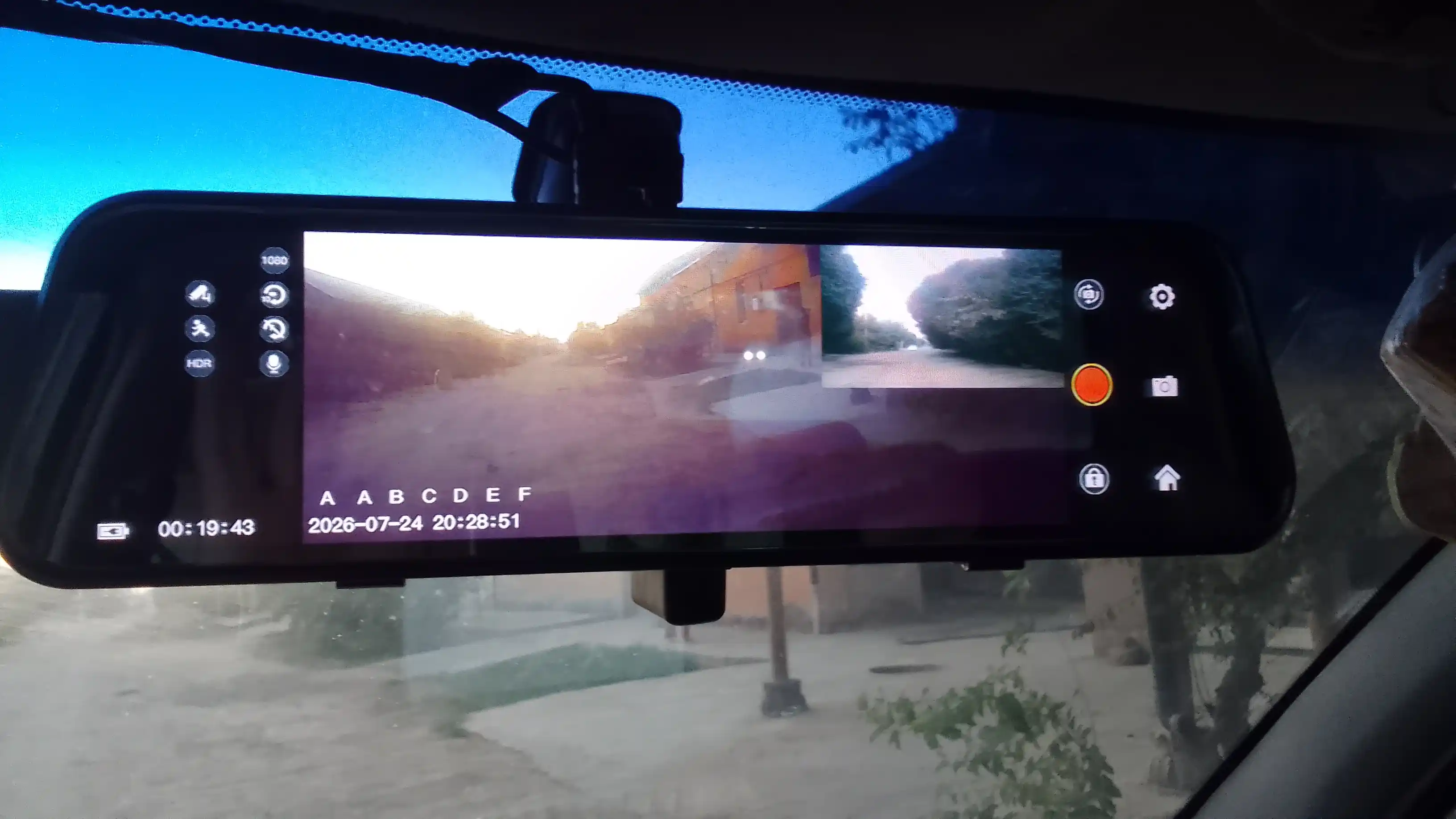 3 va 2 kamerali Sony videoregistratorlari, Wi-Fi monitoringi
