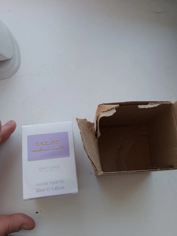 Ayollar atiri Eclat Mademoiselle Oriflame, 50 ml — nafis va yoqimli hidli parfum
