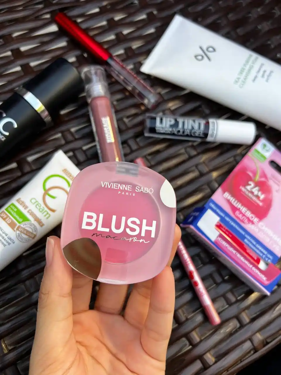 Vivienne Sabo Blush macaron Матовые румяна для лица