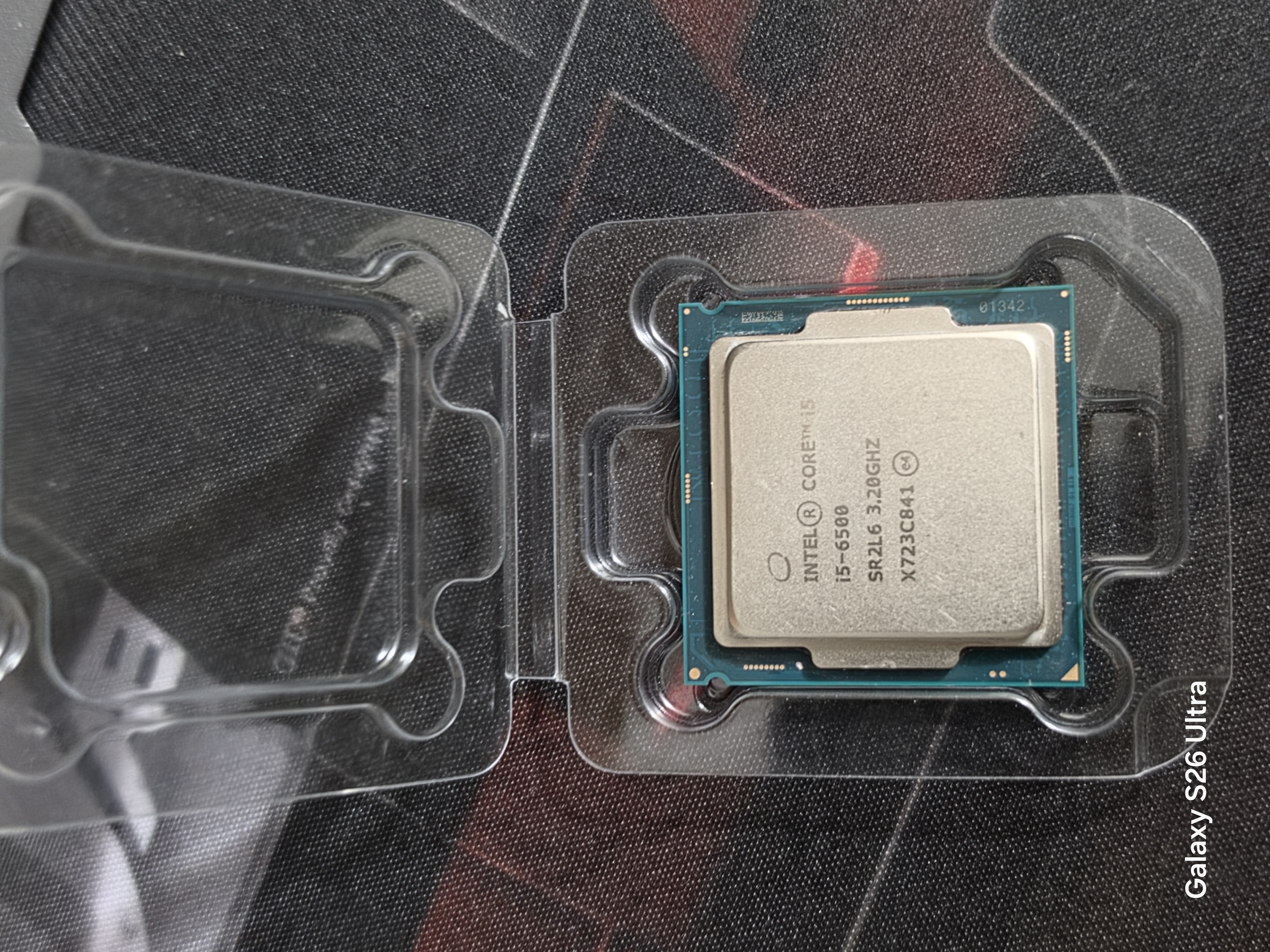 Protsessor Intel core i3, i5, i7, 6- va 7-avlod 1151 OEM soketi, termopasta paketi