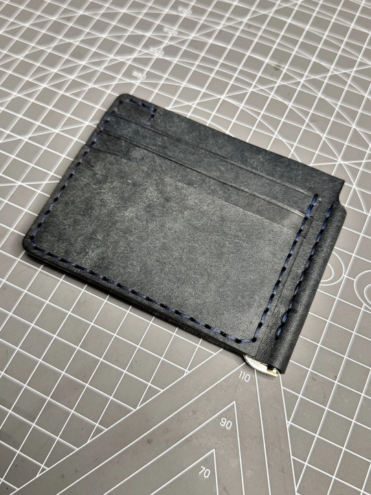 Зажим для денег из натуральной итальянской кожи и ручной прошивки Black Gator