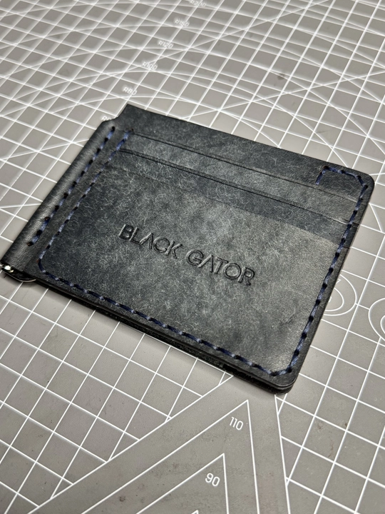 Зажим для денег из натуральной итальянской кожи и ручной прошивки Black Gator