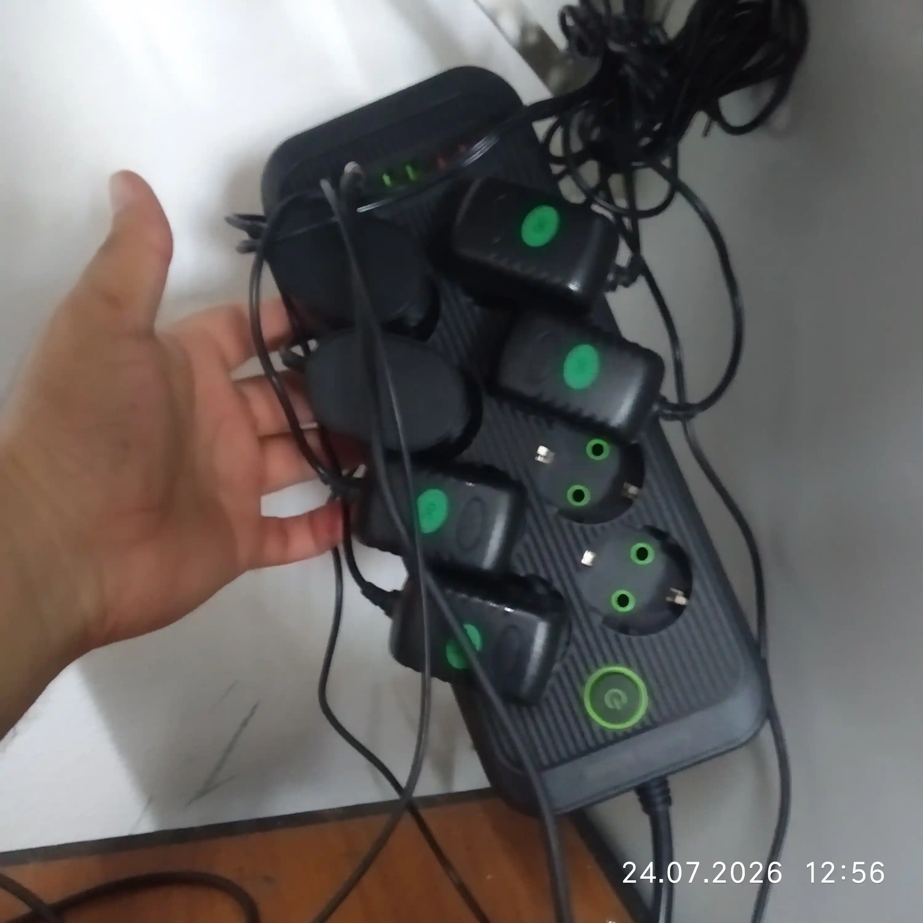 Elektr uzaytirgich, 2 metr, 3 ta USB port, Type-C, tarmoq filtri