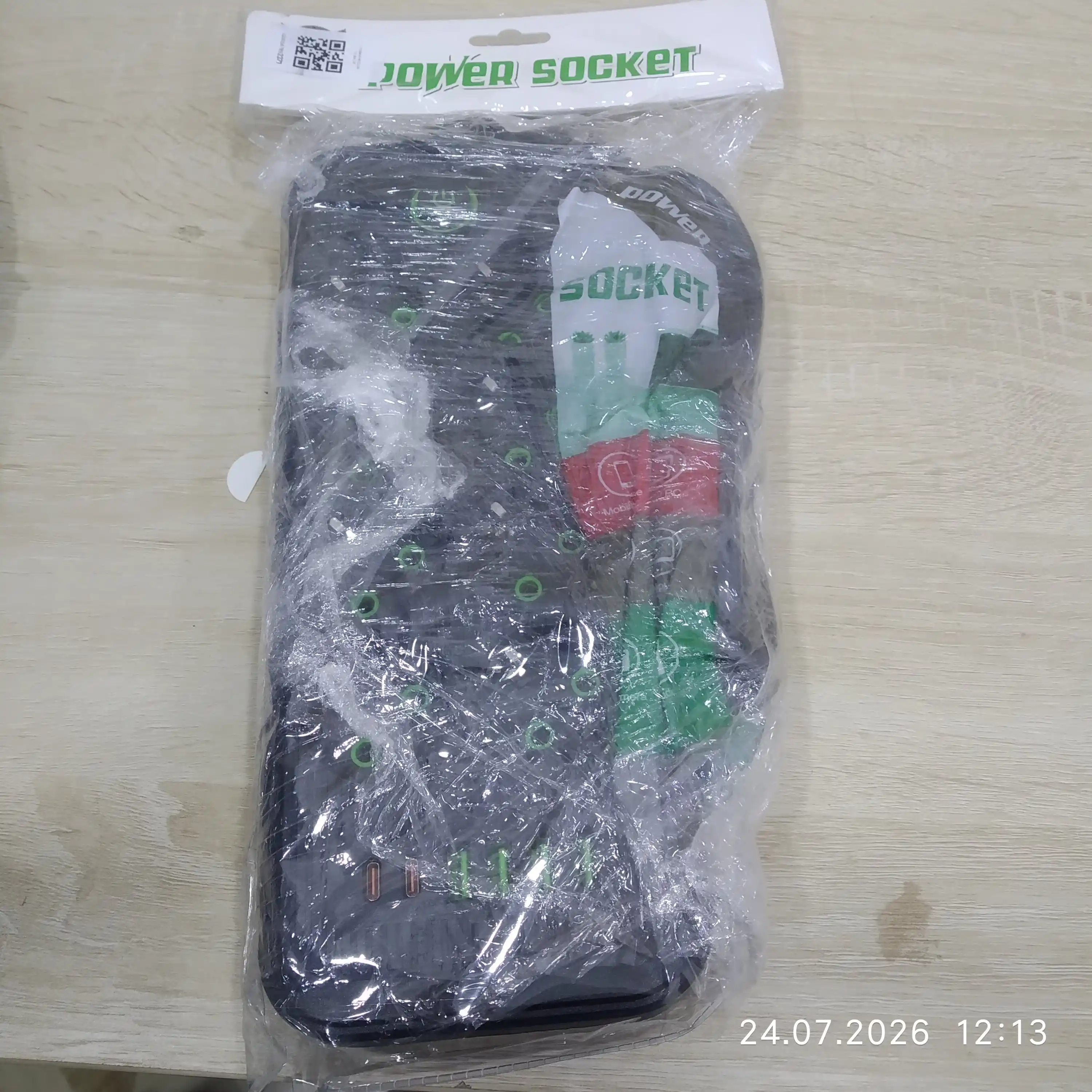 Elektr uzaytirgich, 2 metr, 3 ta USB port, Type-C, tarmoq filtri