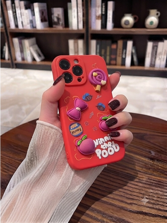 Детский силиконовый чехол для iPhone 13 Pro с 3D фигурами - 