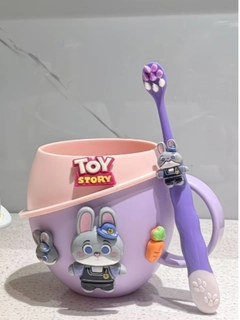 Кремовый