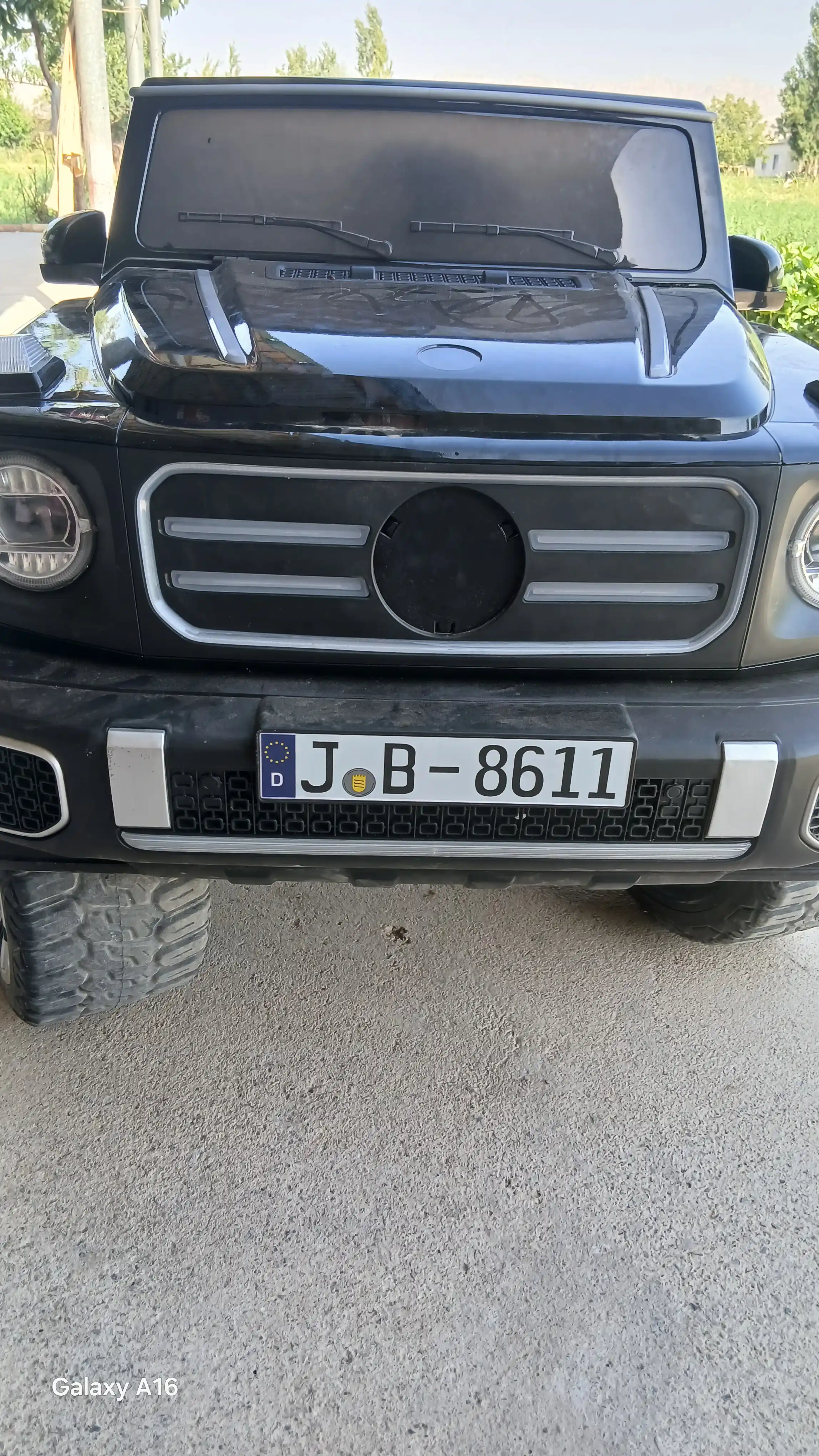Детский электромобиль, передние и задние LED-лампы, USB-AUX