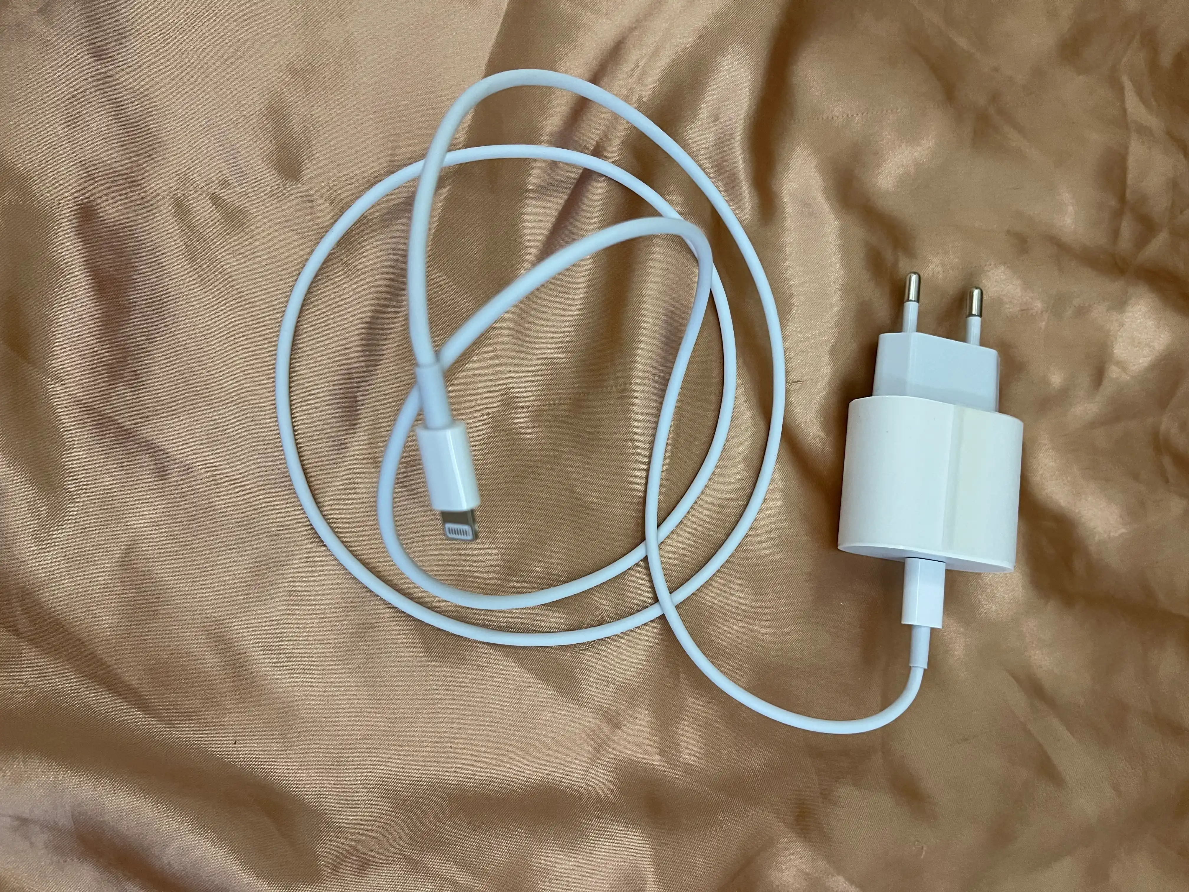 Зарядное устройство для iPhone, кабель Type-C/Lightning, с быстрой зарядкой 20 Вт