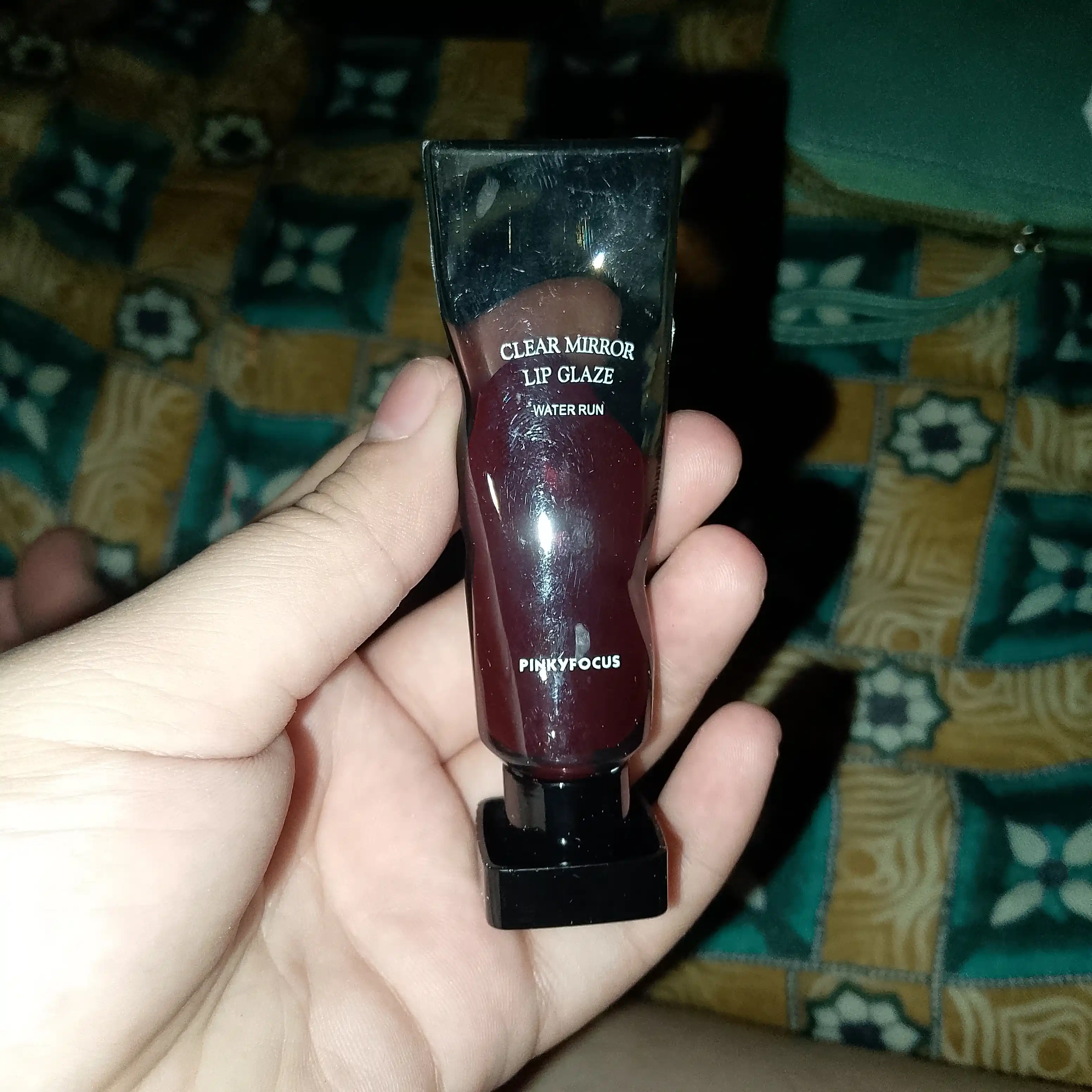 Lab uchun suyuq lab bo‘yog‘i-tint, "pomada" lak effekti, ko‘zgu yaltiroq jilo, 6 xil rang