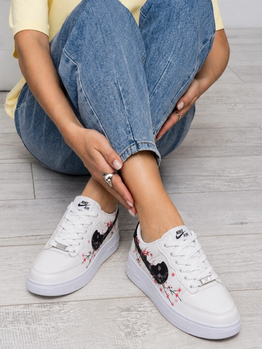 Ayollar kedalari NIKE, sakura guli dizaynda, Xitoy, ayollar oyoq kiyimlari, o'lcham 36-40