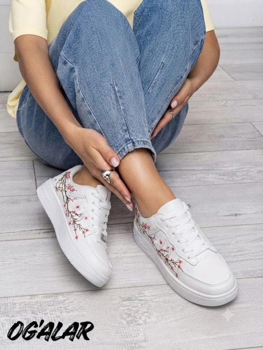 Ayollar kedalari NIKE, sakura guli dizaynda, Xitoy, ayollar oyoq kiyimlari, o'lcham 36-40