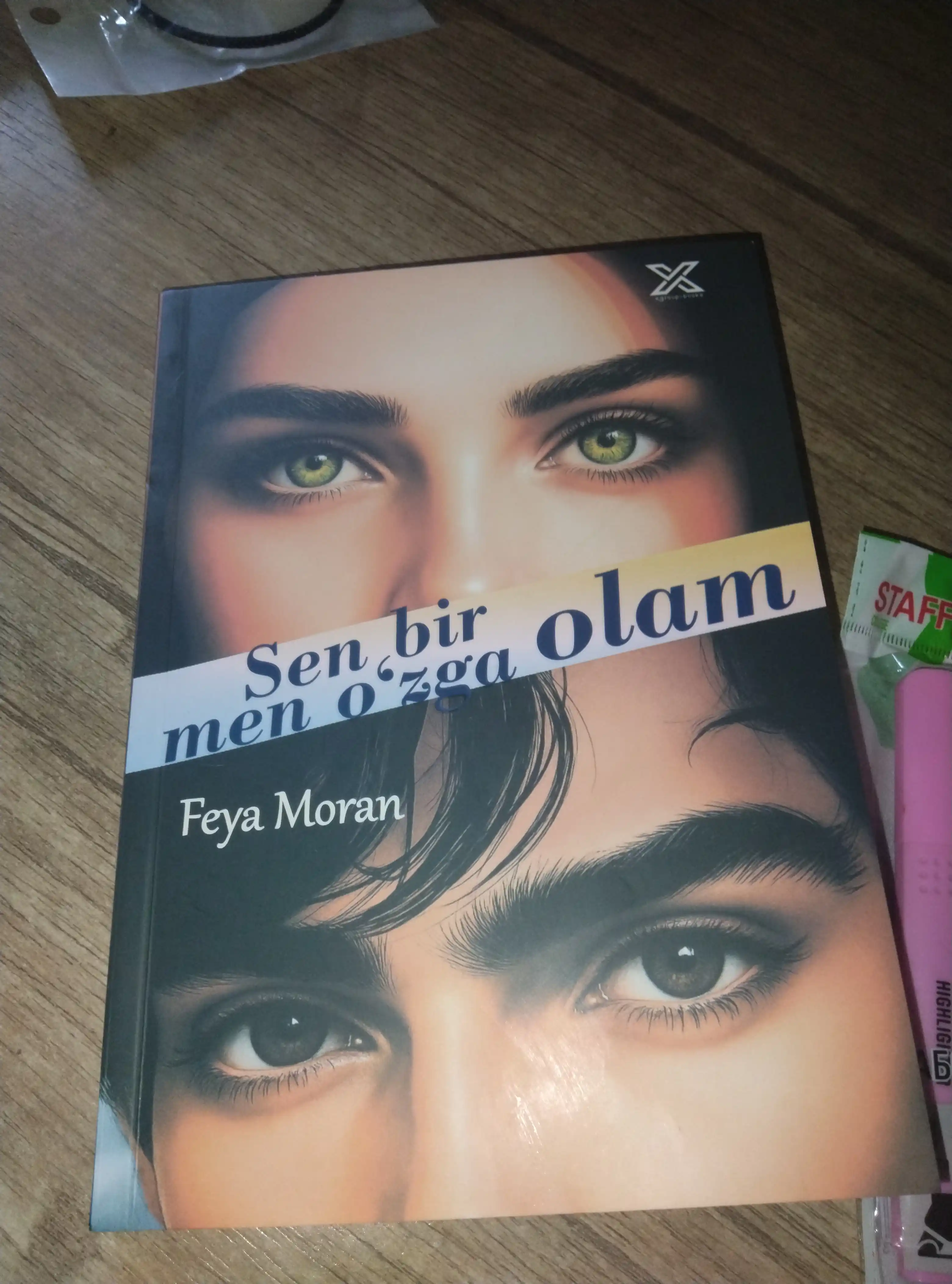 Сен бир олам мен ўзга олам, Фэя Моран
