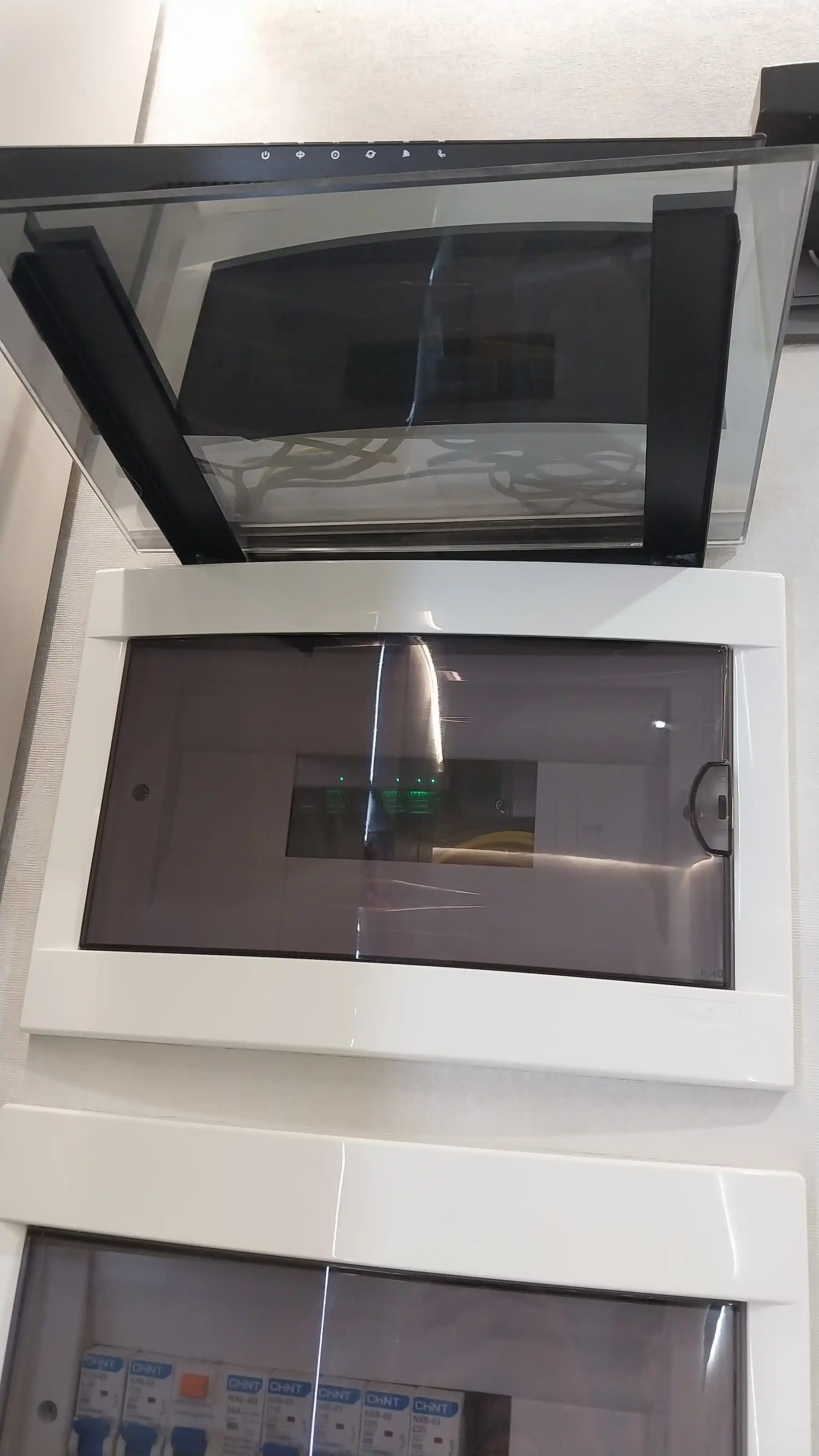 5-portli gigabit stol komutatori, tarmoq hab 1000 Mb/s, 1 Gigabit